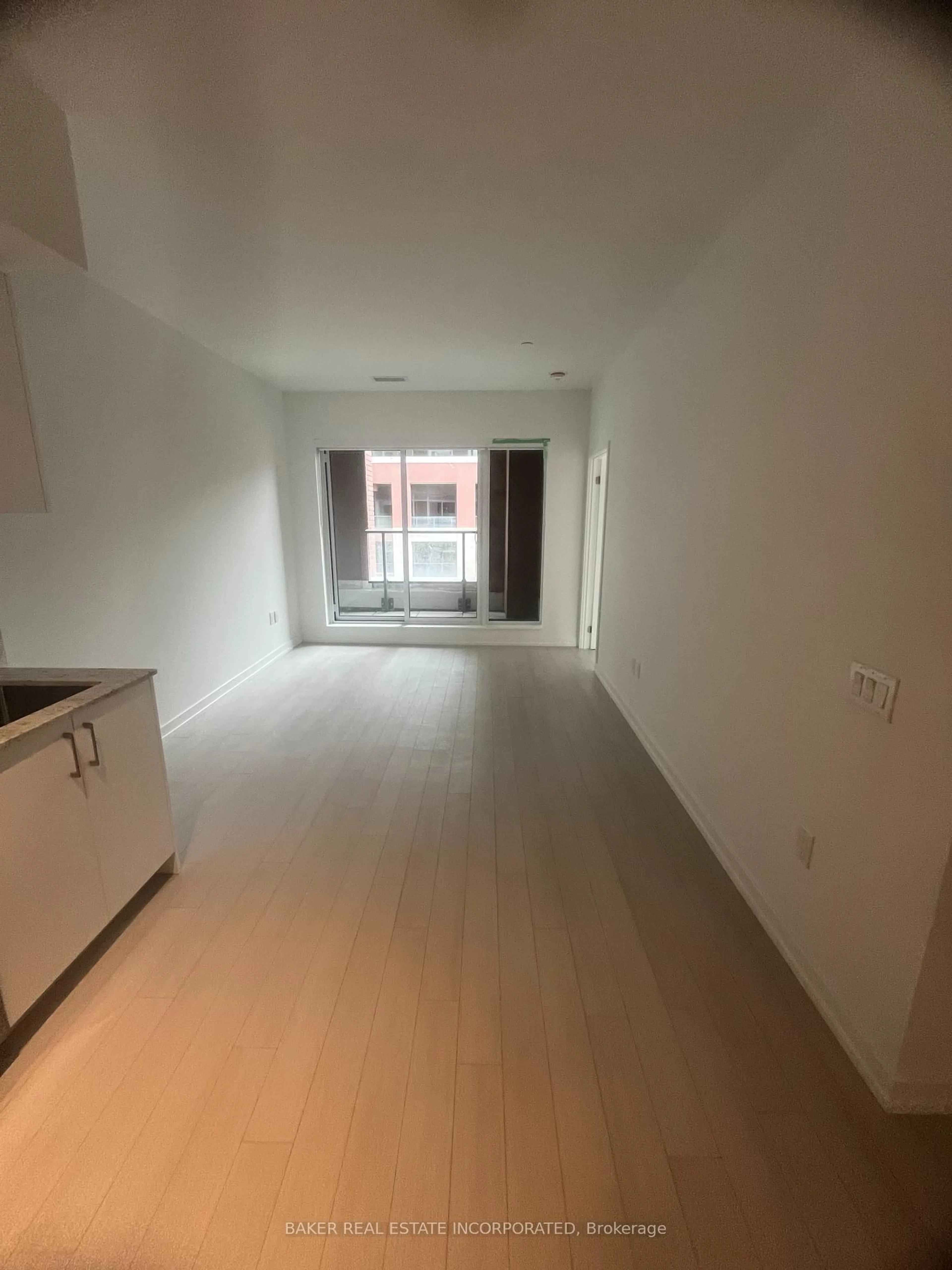 A pic of a room for 4010 Eglinton Ave #413, Toronto Ontario M9A 0G5
