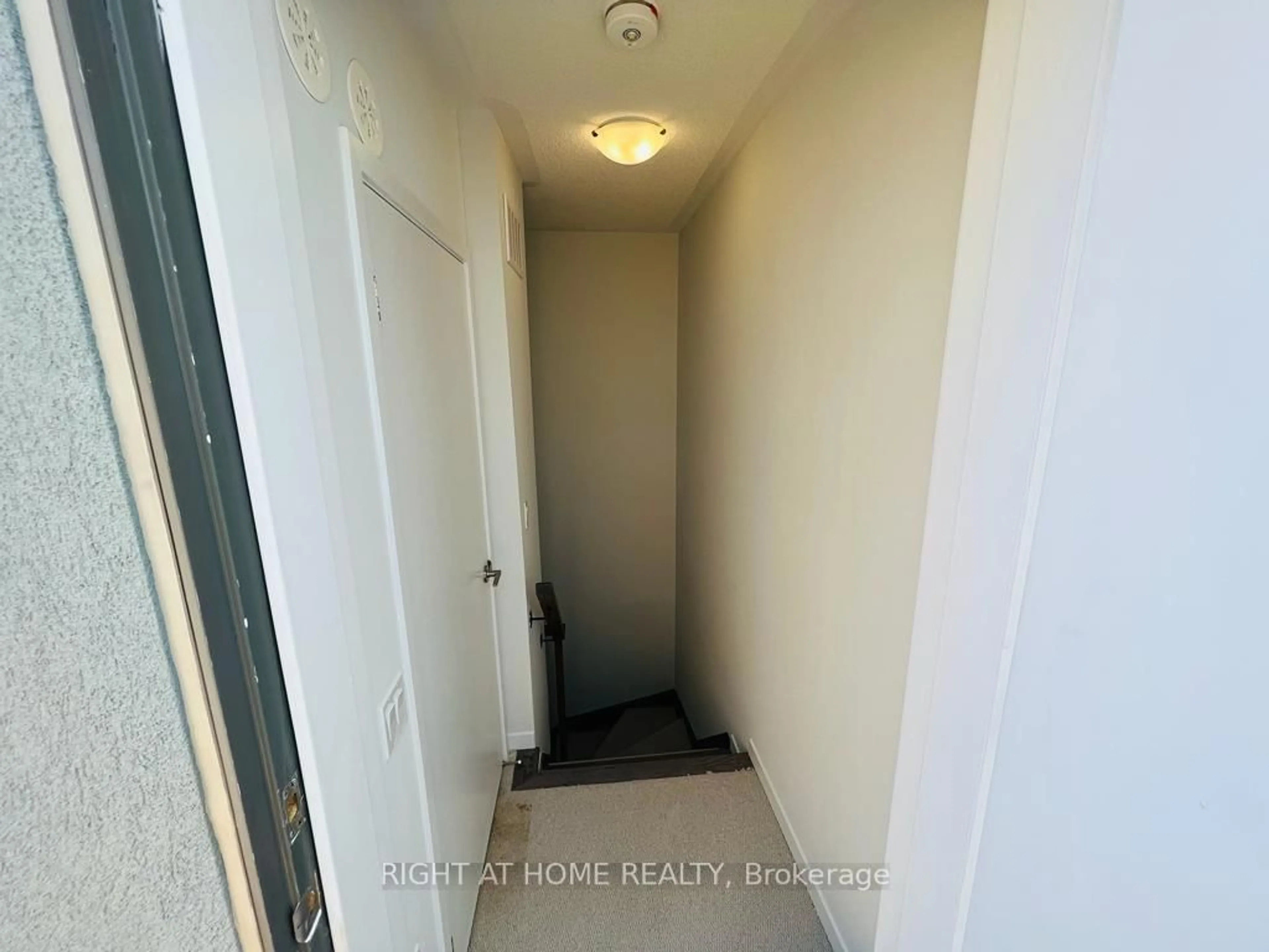 A pic of a room for 5 William Jackson Way #53, Toronto Ontario M8V 2C7