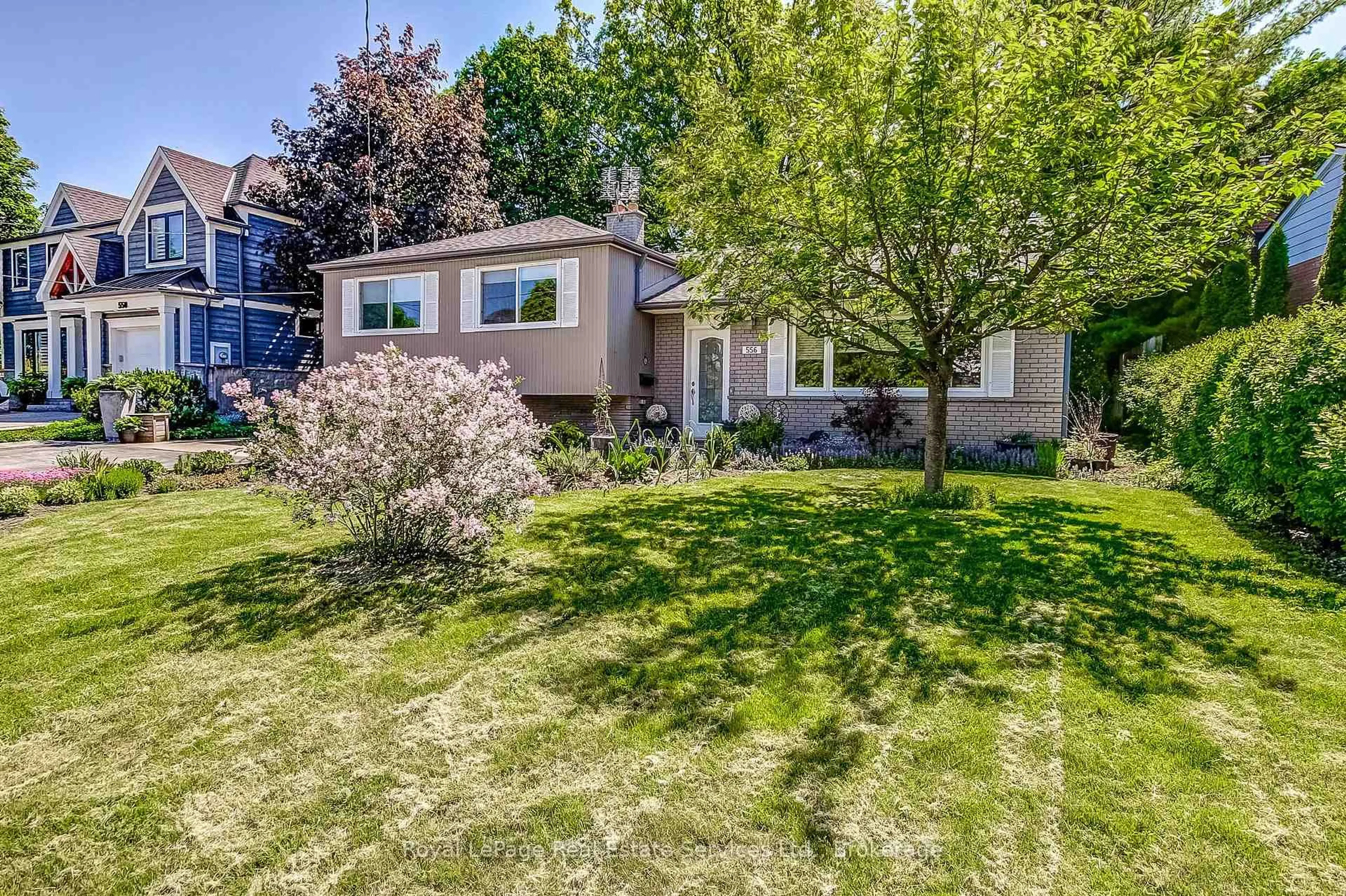 Unknown for 556 Trafford Cres, Oakville Ontario L6L 3T3