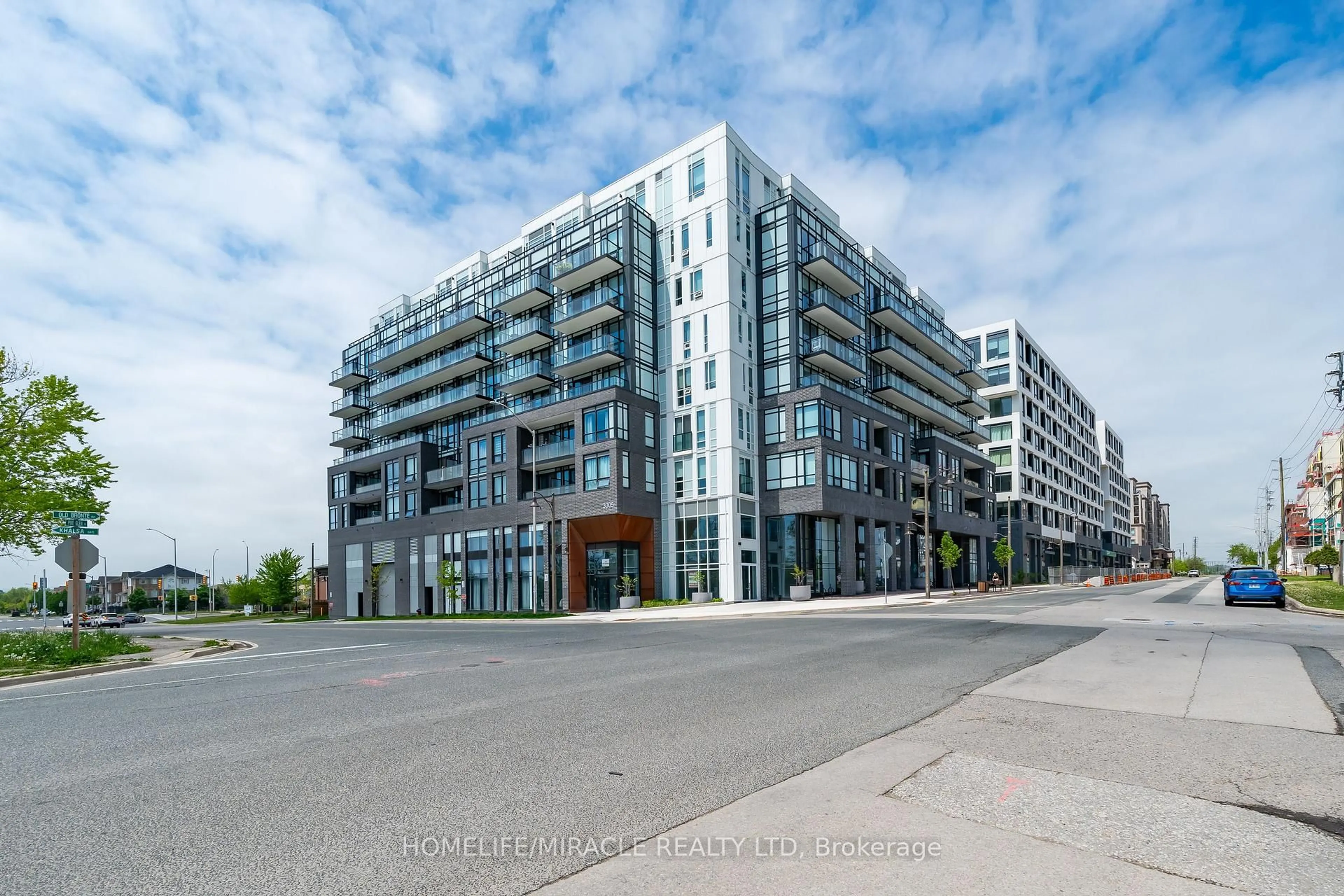 Unknown for 3005 Pine Glen Rd #220, Oakville Ontario L6M 4C1