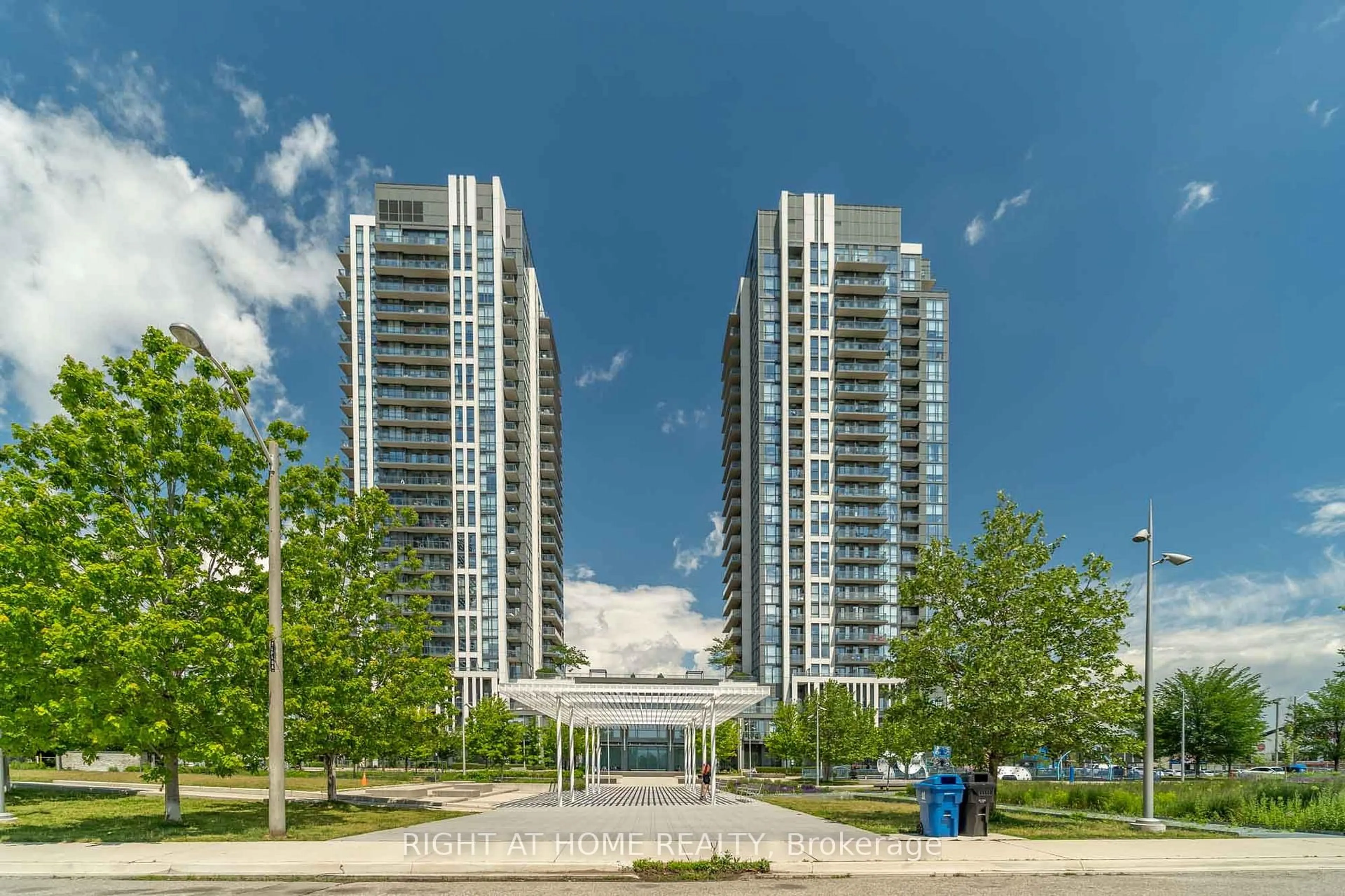 A pic from outside/outdoor area/front of a property/back of a property/a pic from drone, unknown for 15 Zorra St #901, Toronto Ontario M8Z 0C1