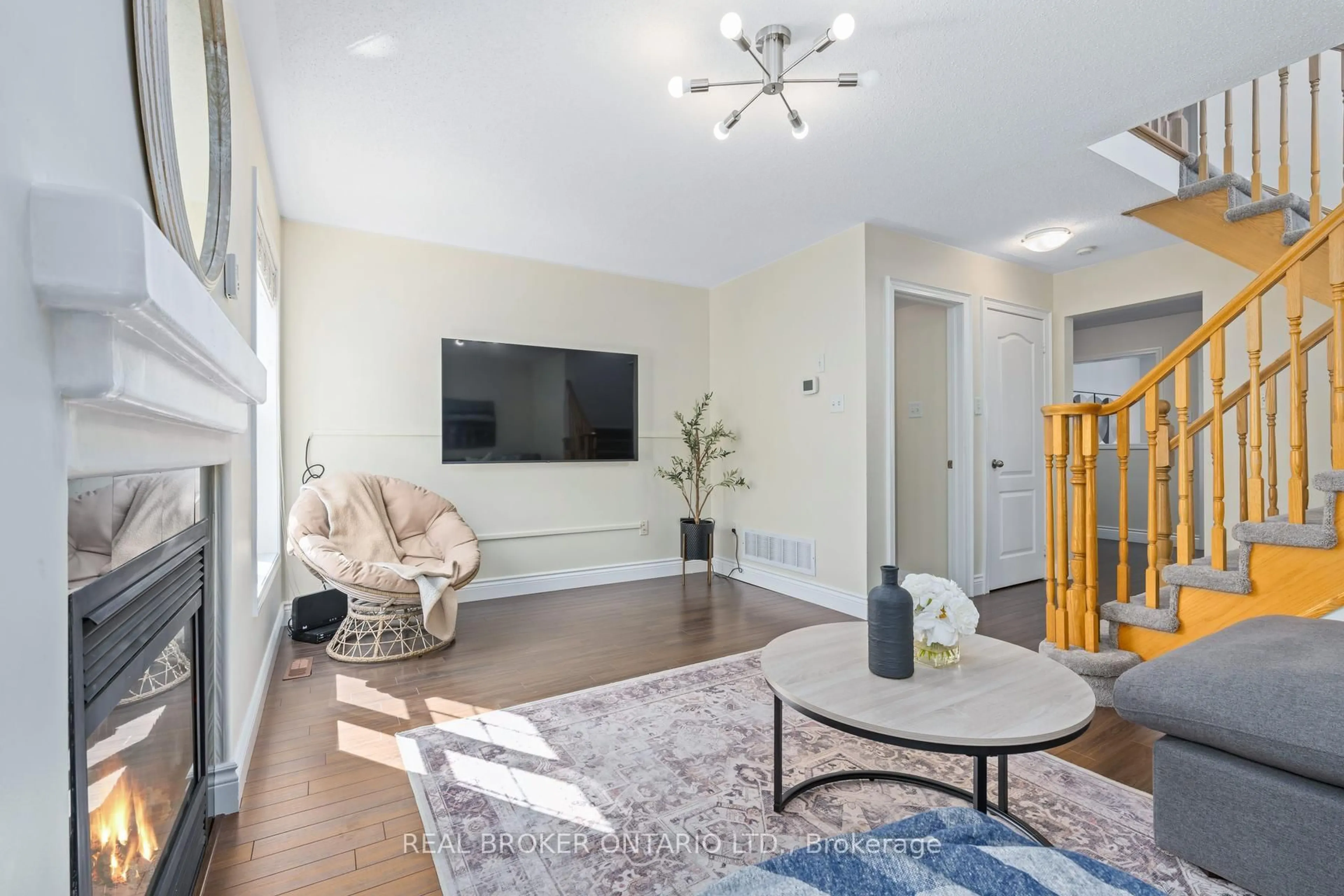 Living room with furniture, unknown for 59 Seed house Lane, Halton Hills Ontario L7G 6K4