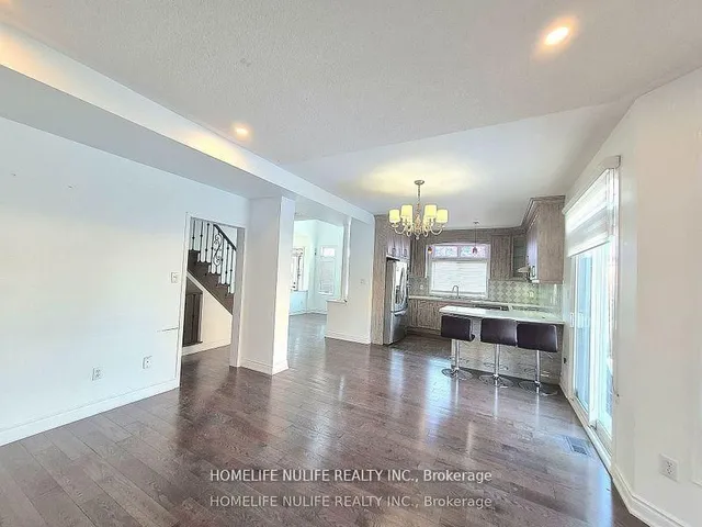 3866 Thomas St, Mississauga 2