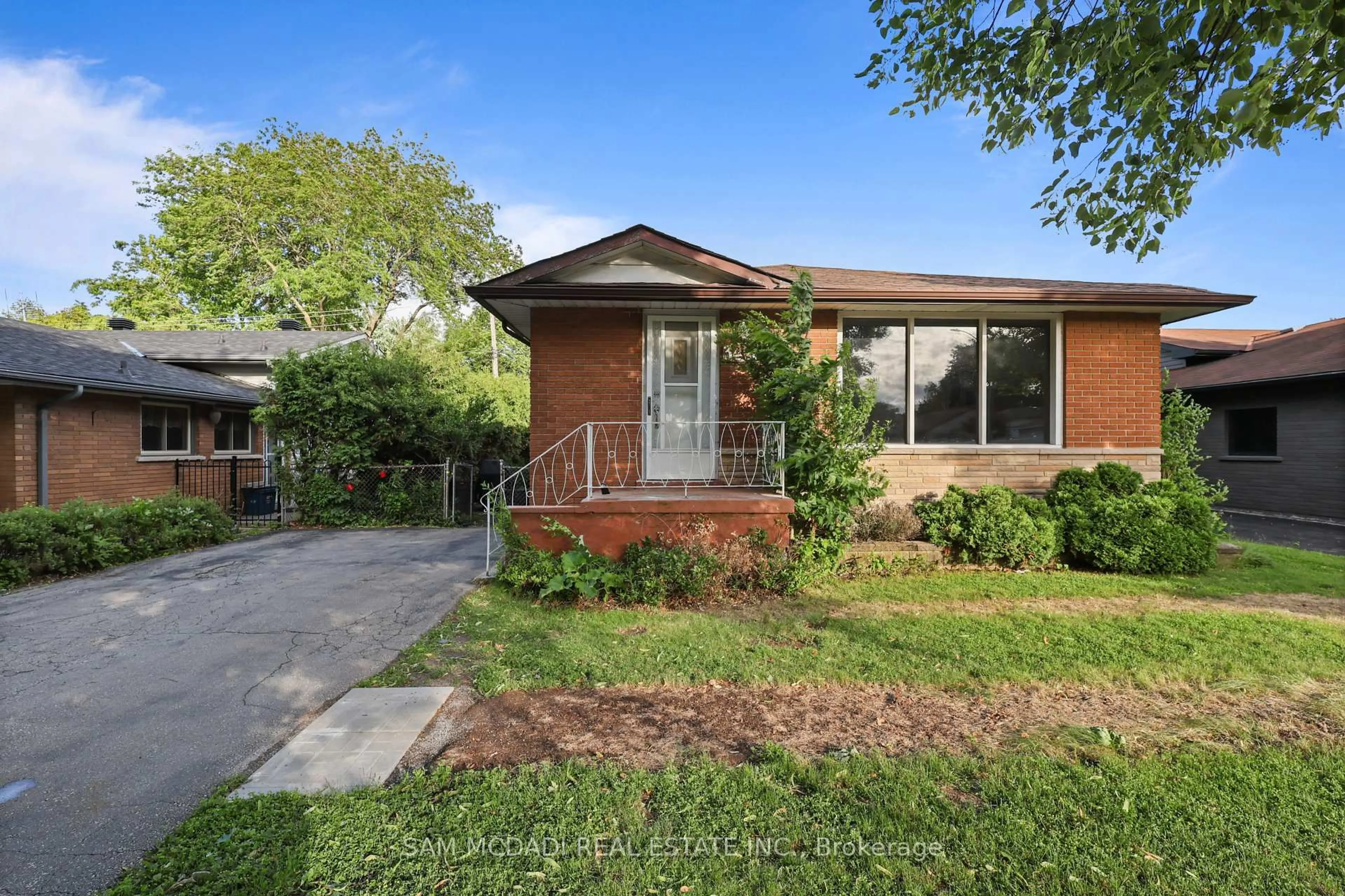 Home with brick exterior material, street for 3456 Rexway Dr, Burlington Ontario L7N 2L6