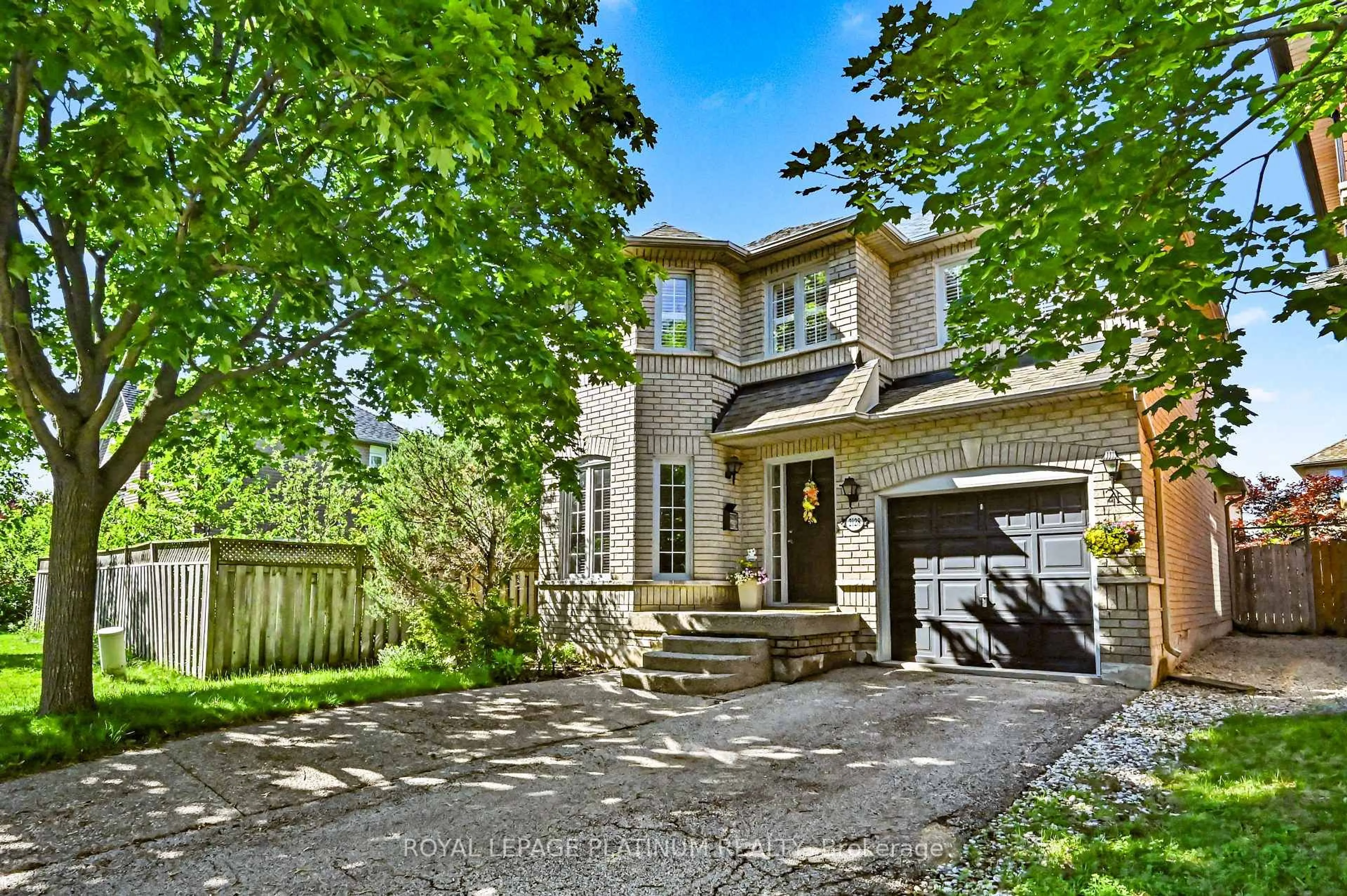 Unknown for 2128 STILLMEADOW Rd, Oakville Ontario L6M 3R1