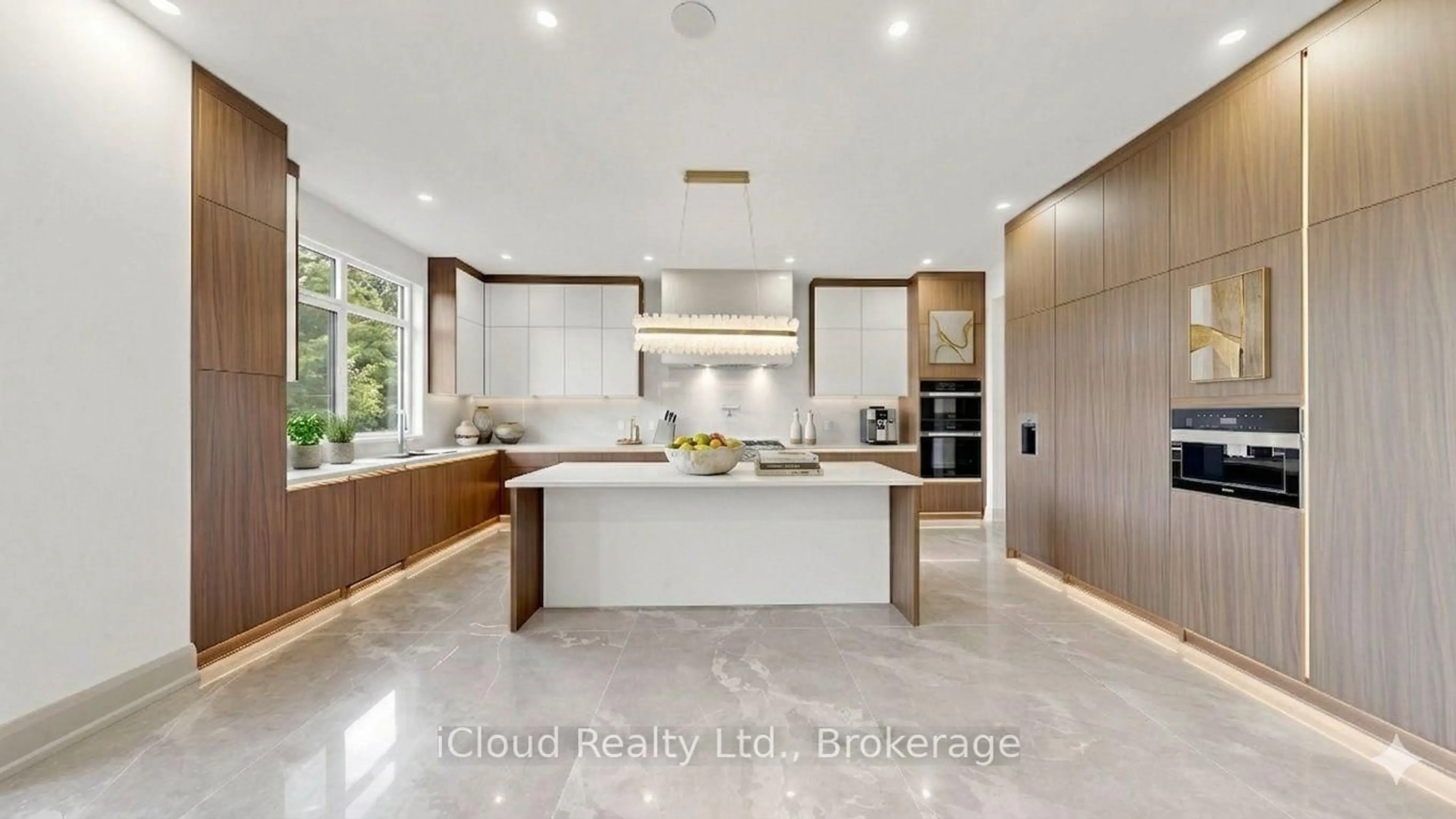 Contemporary kitchen, ceramic/tile floor for 2539 Rugby Rd, Mississauga Ontario L5B 1T1