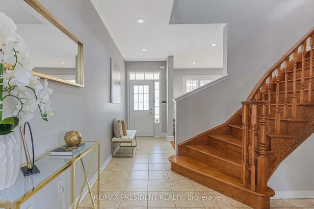 151 Herdwick St, Brampton 4