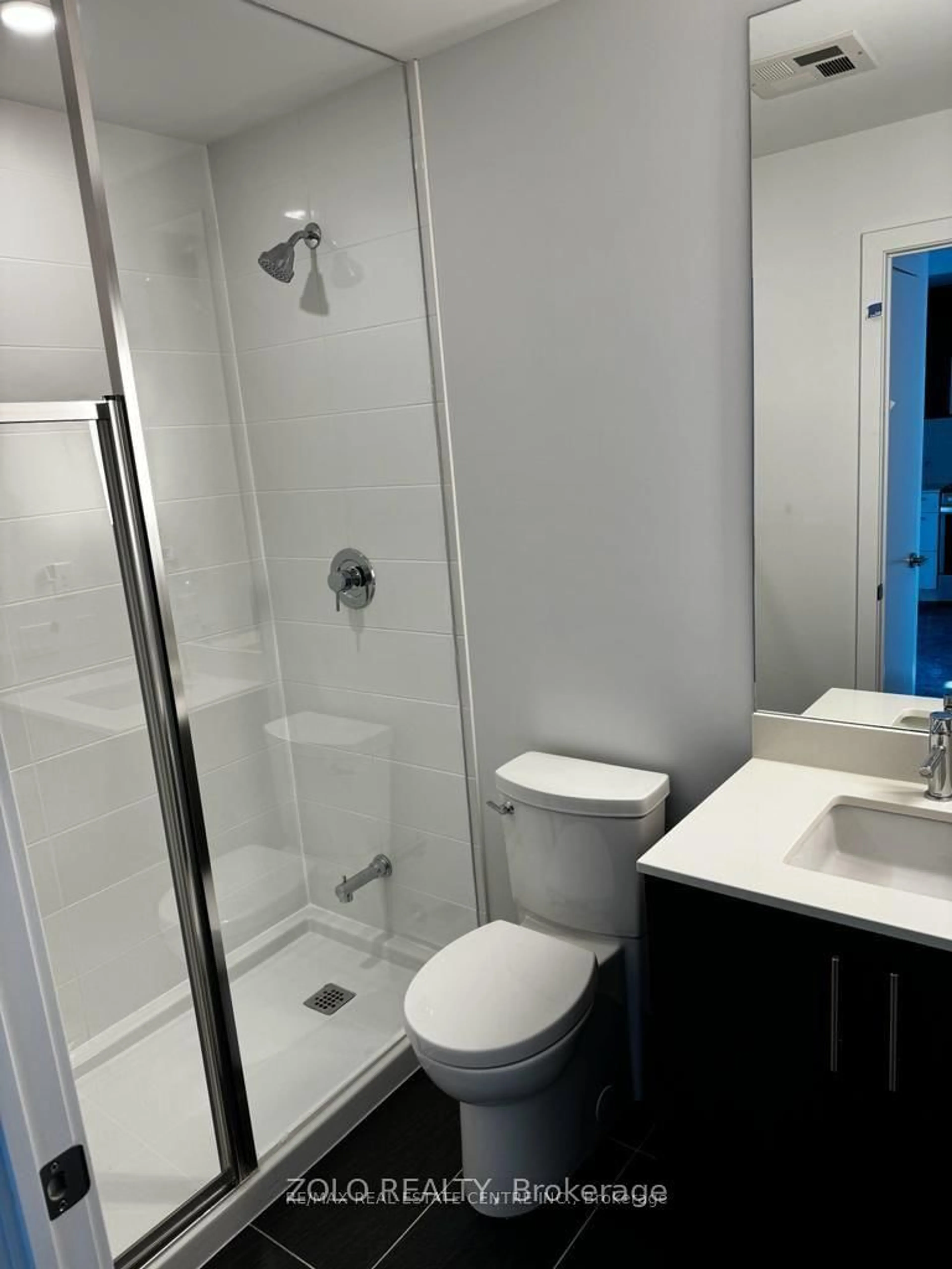 Standard bathroom, unknown for 225 Veterans Dr #1007, Brampton Ontario L7A 0B6