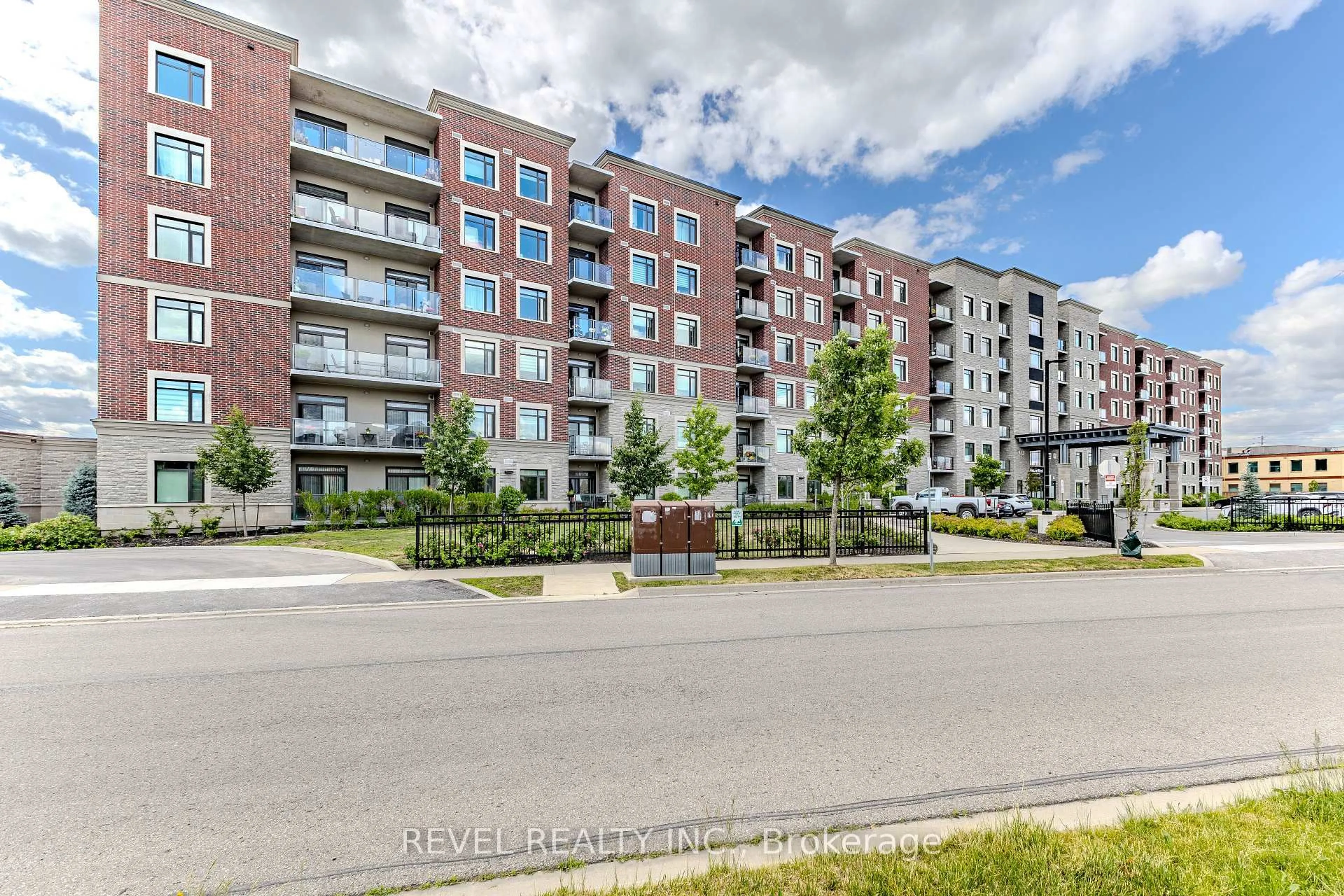 A pic from outside/outdoor area/front of a property/back of a property/a pic from drone, street for 830 Megson Terr #605, Milton Ontario L9T 9M7