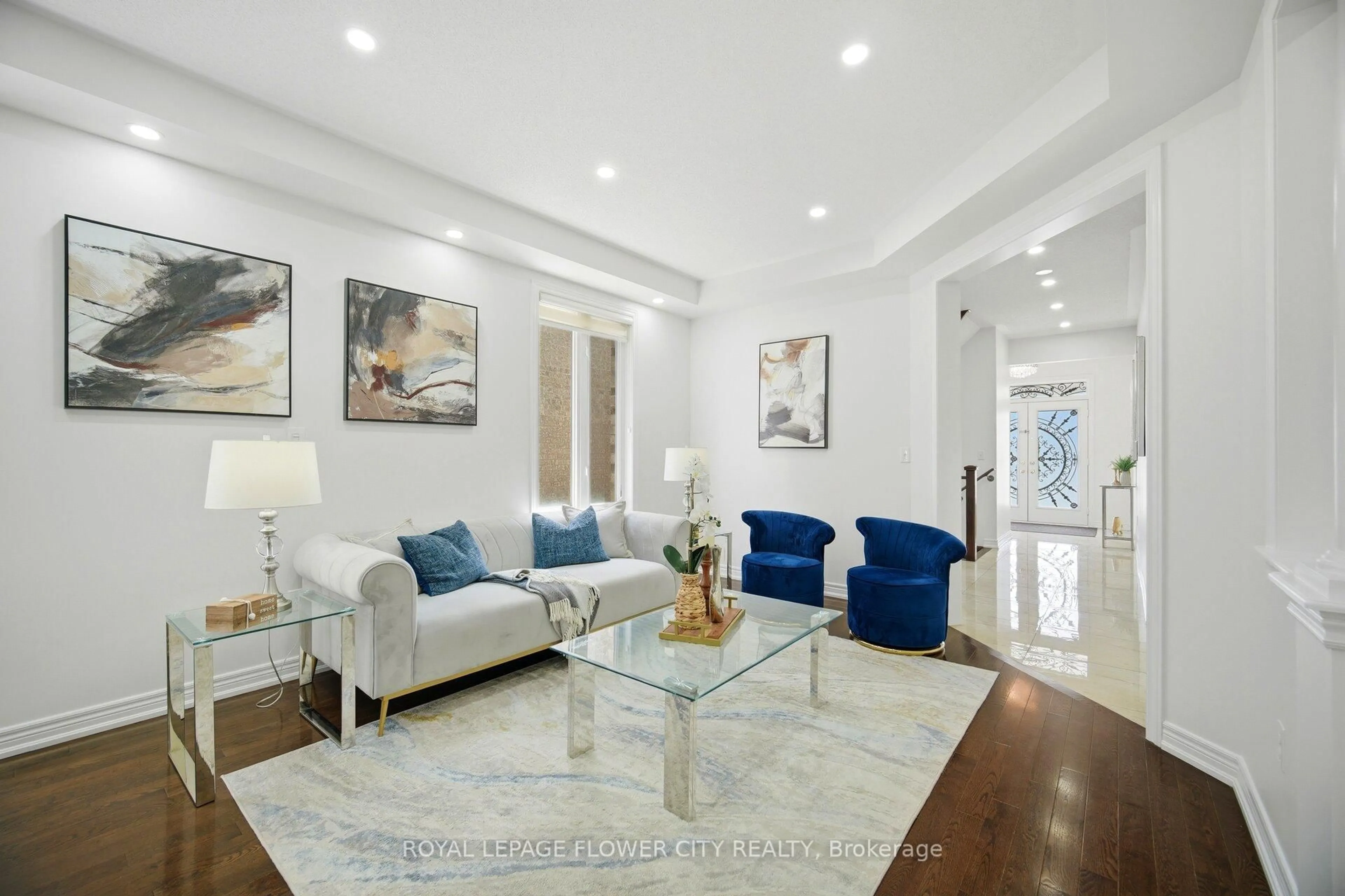 Living room with furniture, unknown for 150 Bellchase Tr, Brampton Ontario L6P 3N2