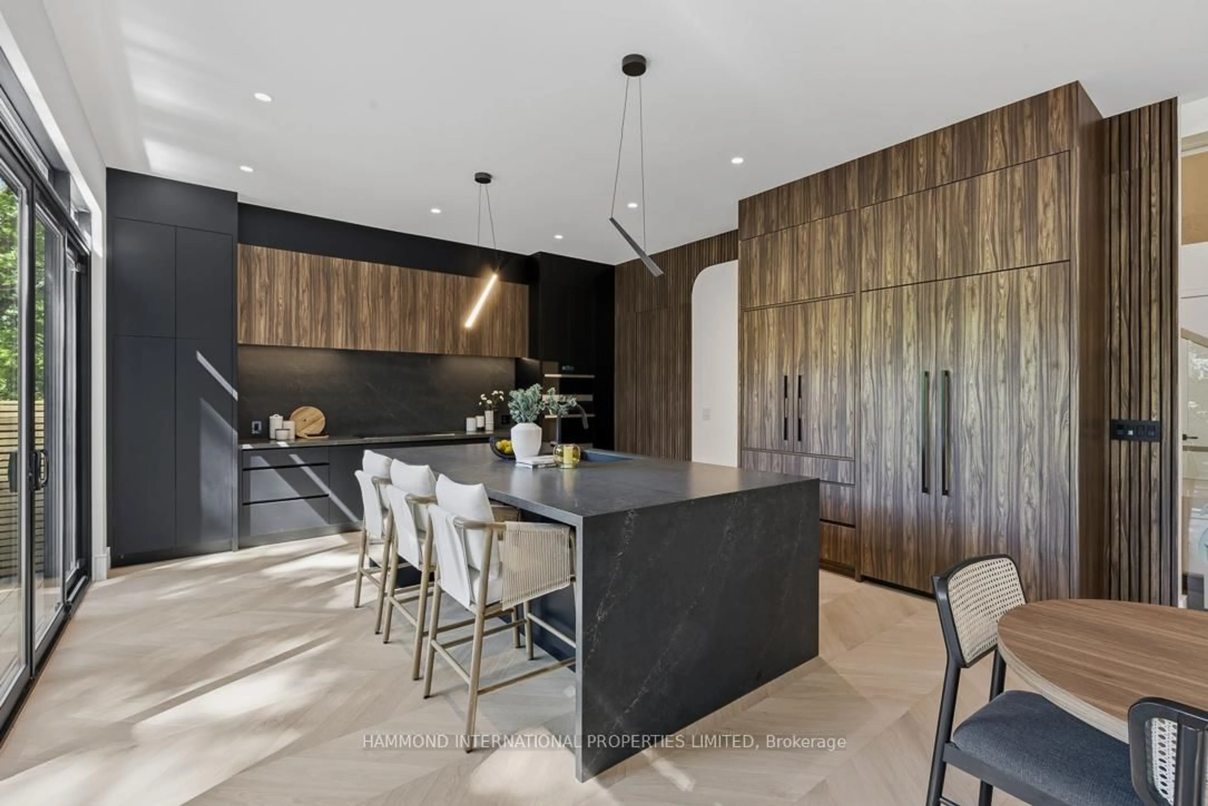 Contemporary kitchen, unknown for 26 Hampshire Hts, Toronto Ontario M9B 2K4
