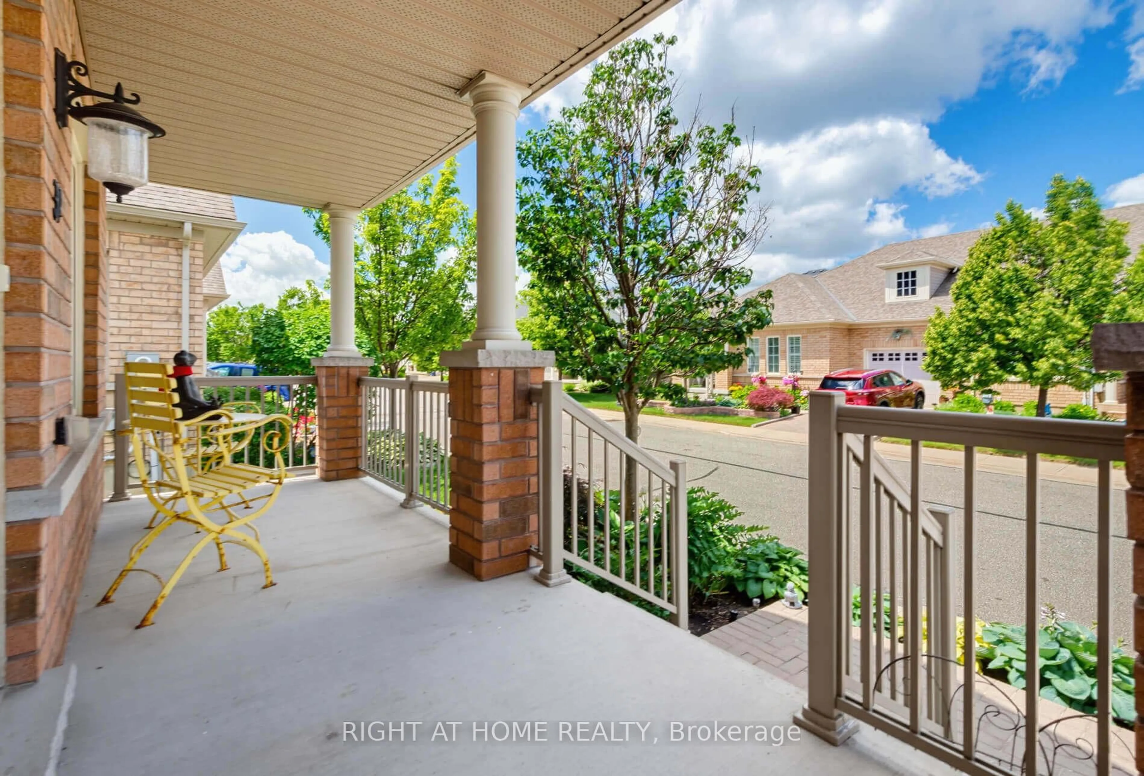 Patio, unknown for 39 Lacorra Way, Brampton Ontario L6R 3P2
