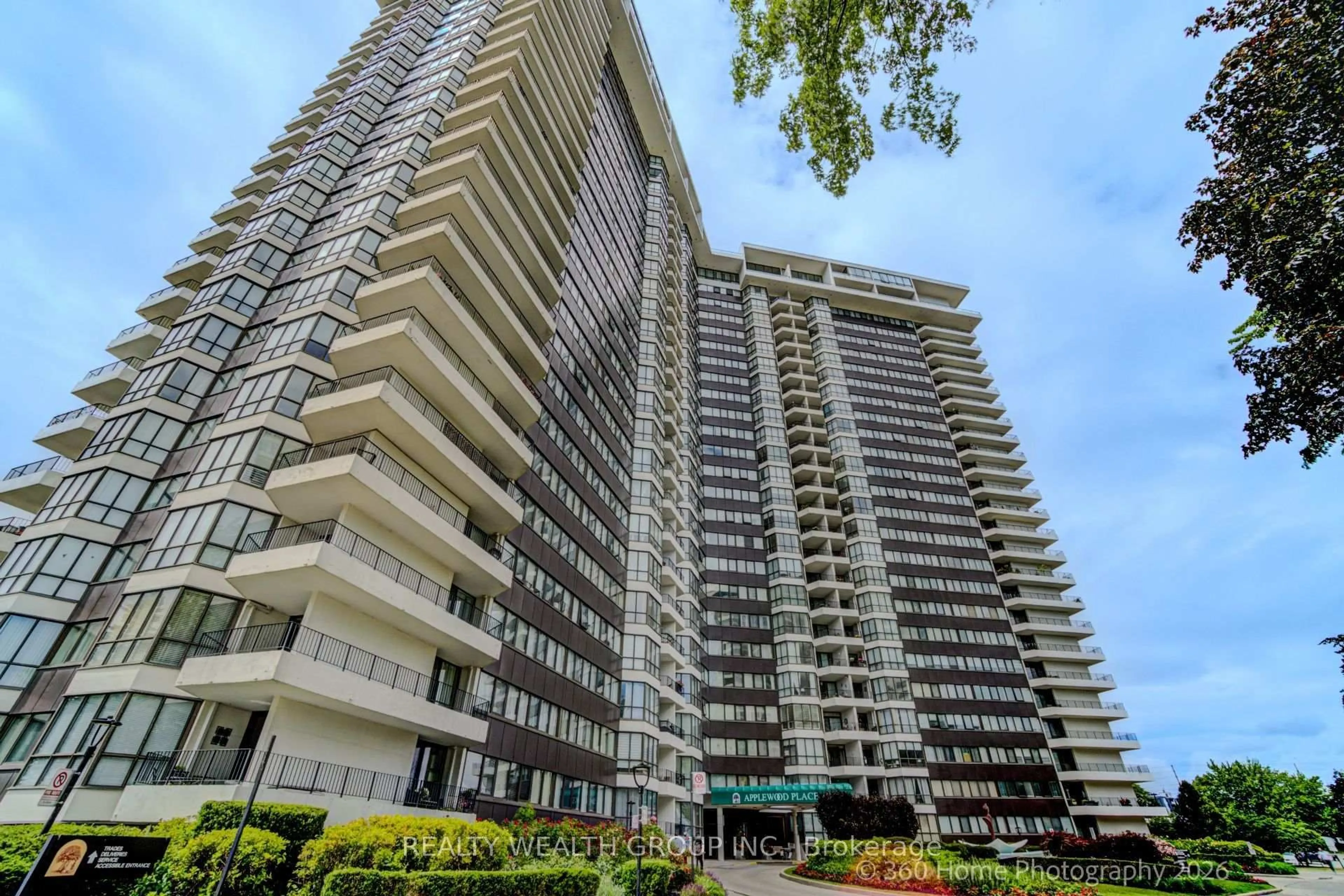 Unknown for 1333 Bloor St St #619, Mississauga Ontario L4Y 3T6