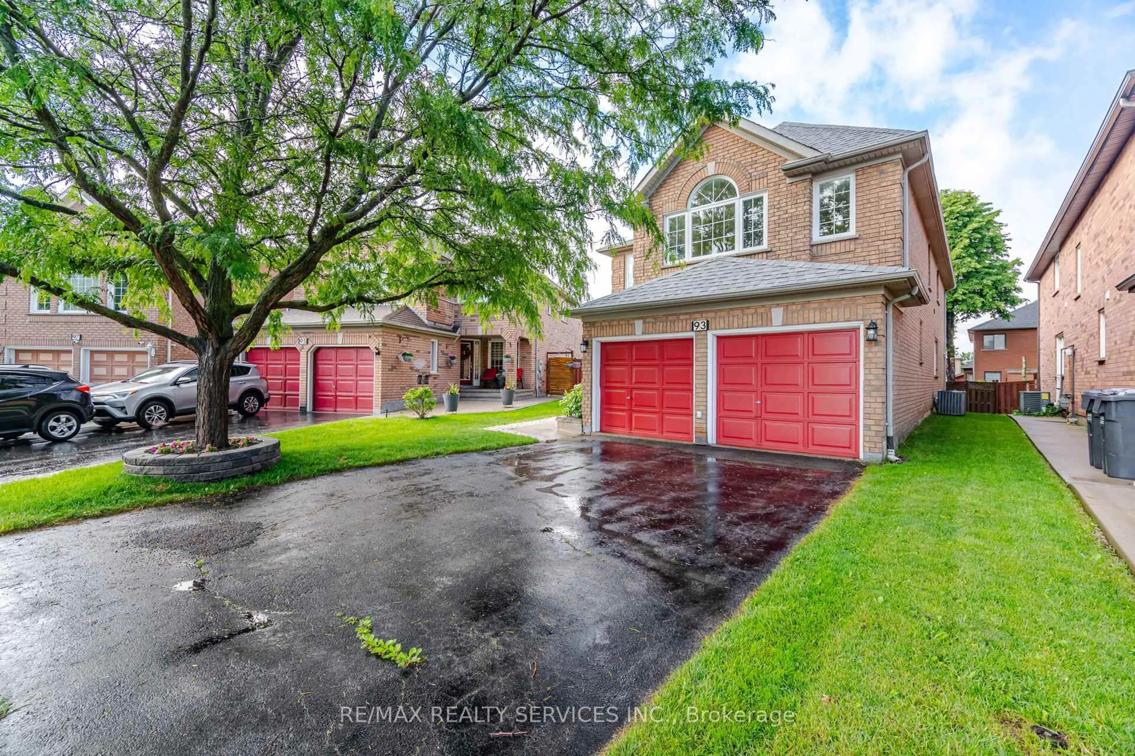 Home with brick exterior material, street for 93 Seclusion Cres, Brampton Ontario L6R 1L1