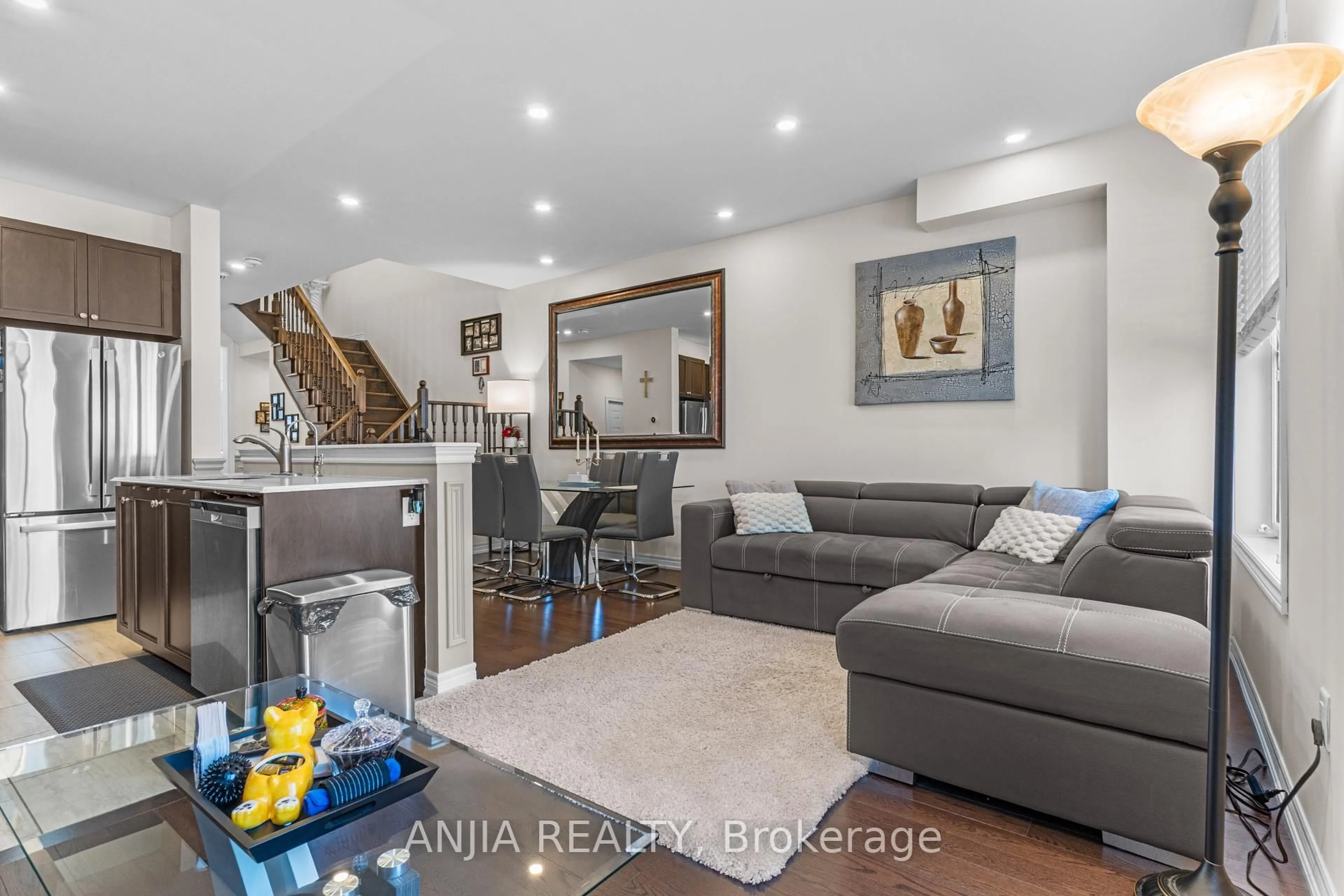 Living room with furniture, unknown for 24 Morra Ave, Caledon Ontario L7E 4K5