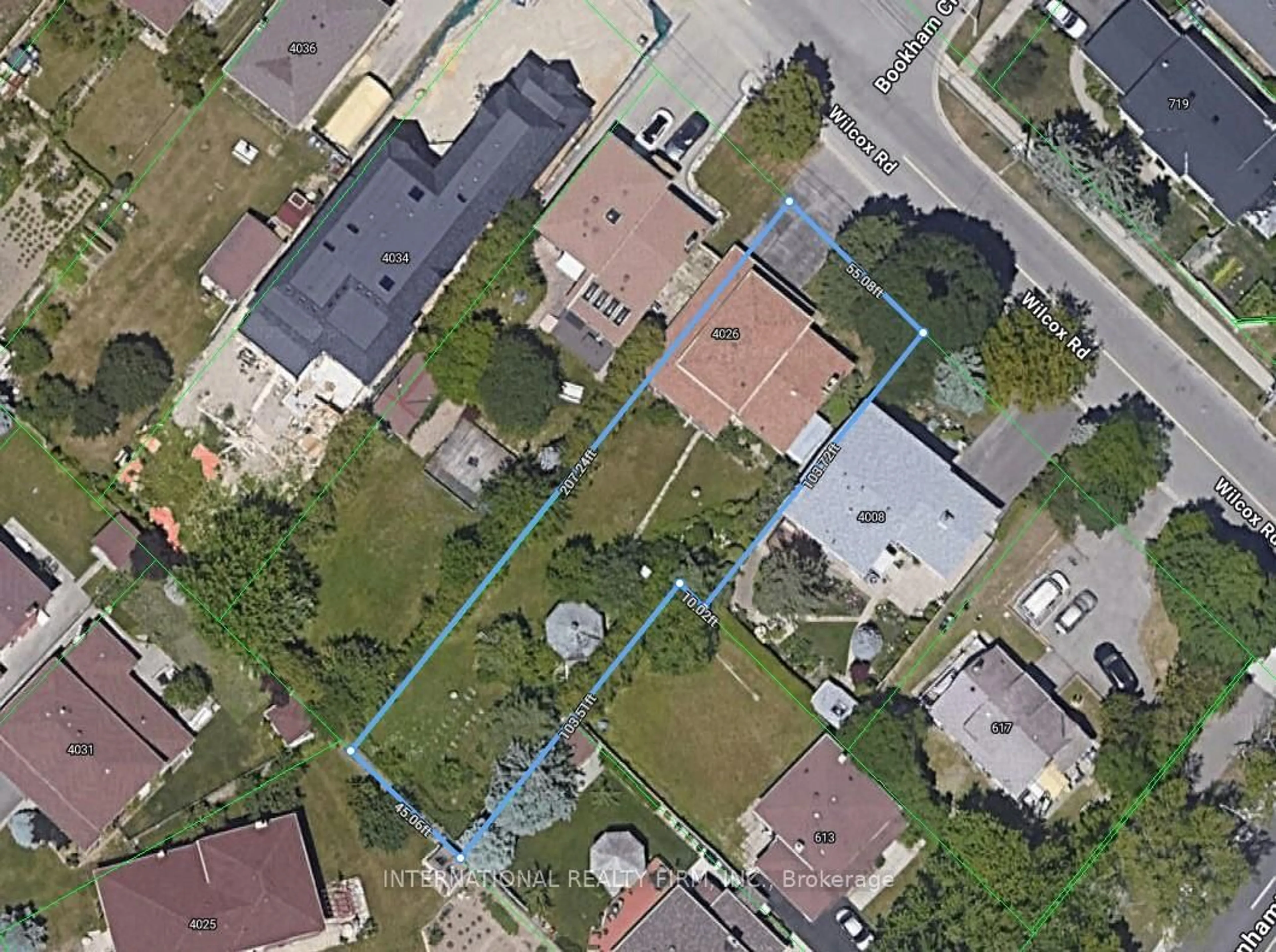 A pic from outside/outdoor area/front of a property/back of a property/a pic from drone, street for 4026 Wilcox Rd, Mississauga Ontario L4Z 1B7