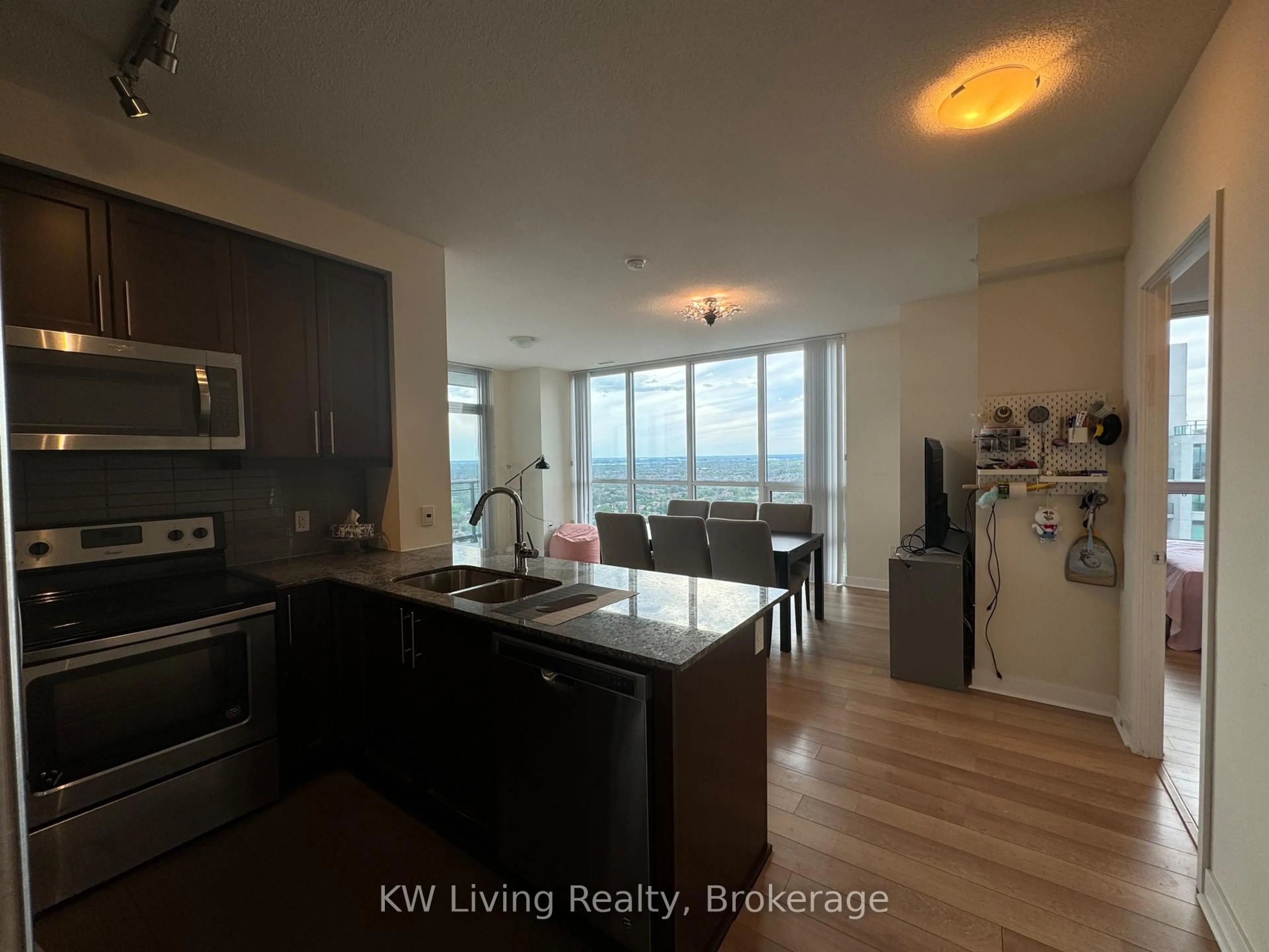 Open concept kitchen, unknown for 3975 Grand Park Dr #2807, Mississauga Ontario L5B 0K4