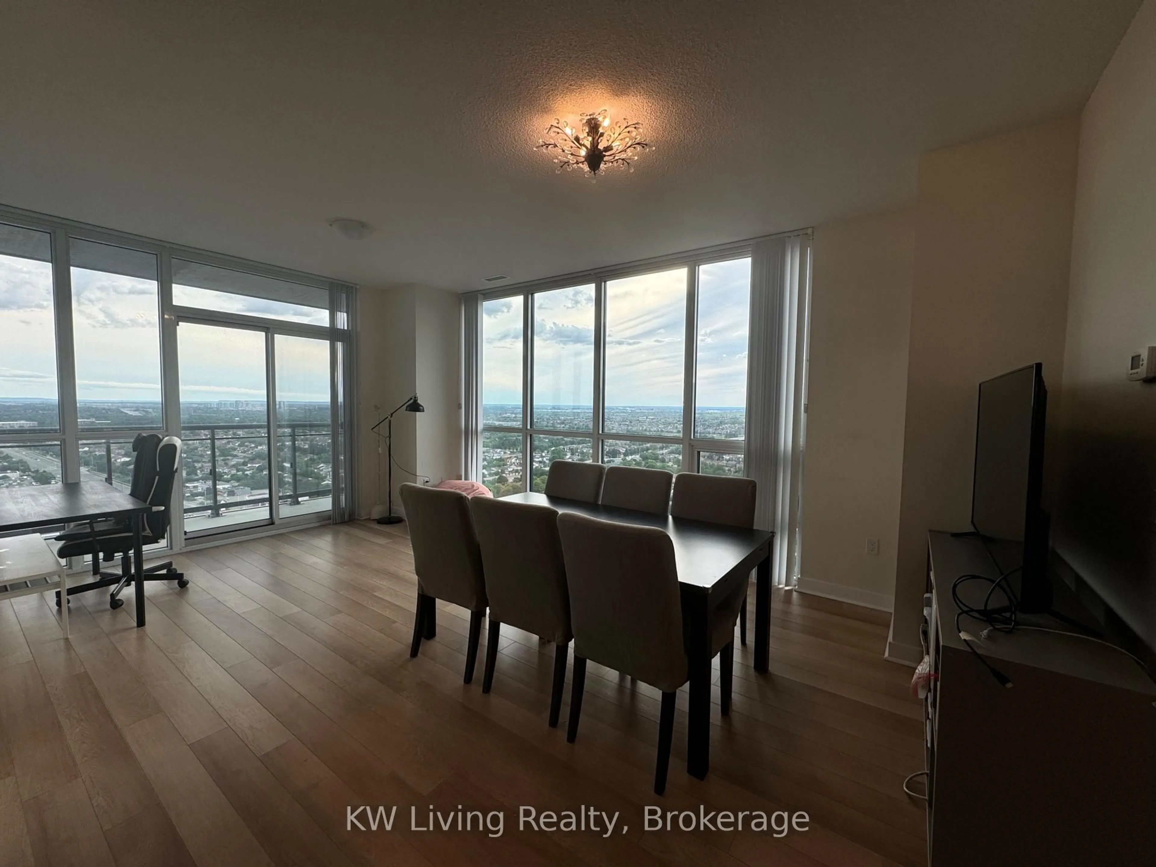 Unknown for 3975 Grand Park Dr #2807, Mississauga Ontario L5B 0K4