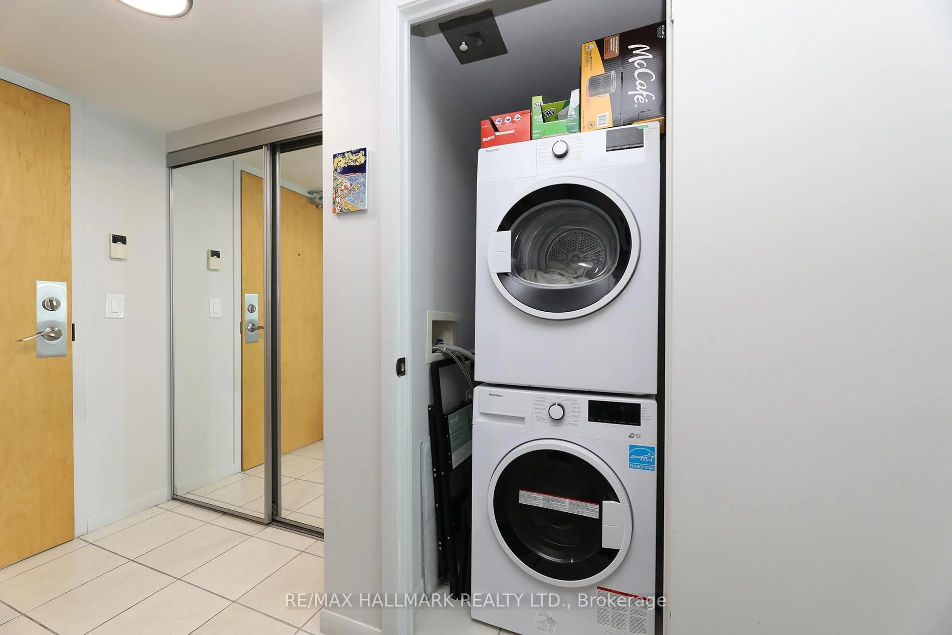 Laundry room for 185 Legion Rd #1810, Toronto Ontario M8Y 0A1