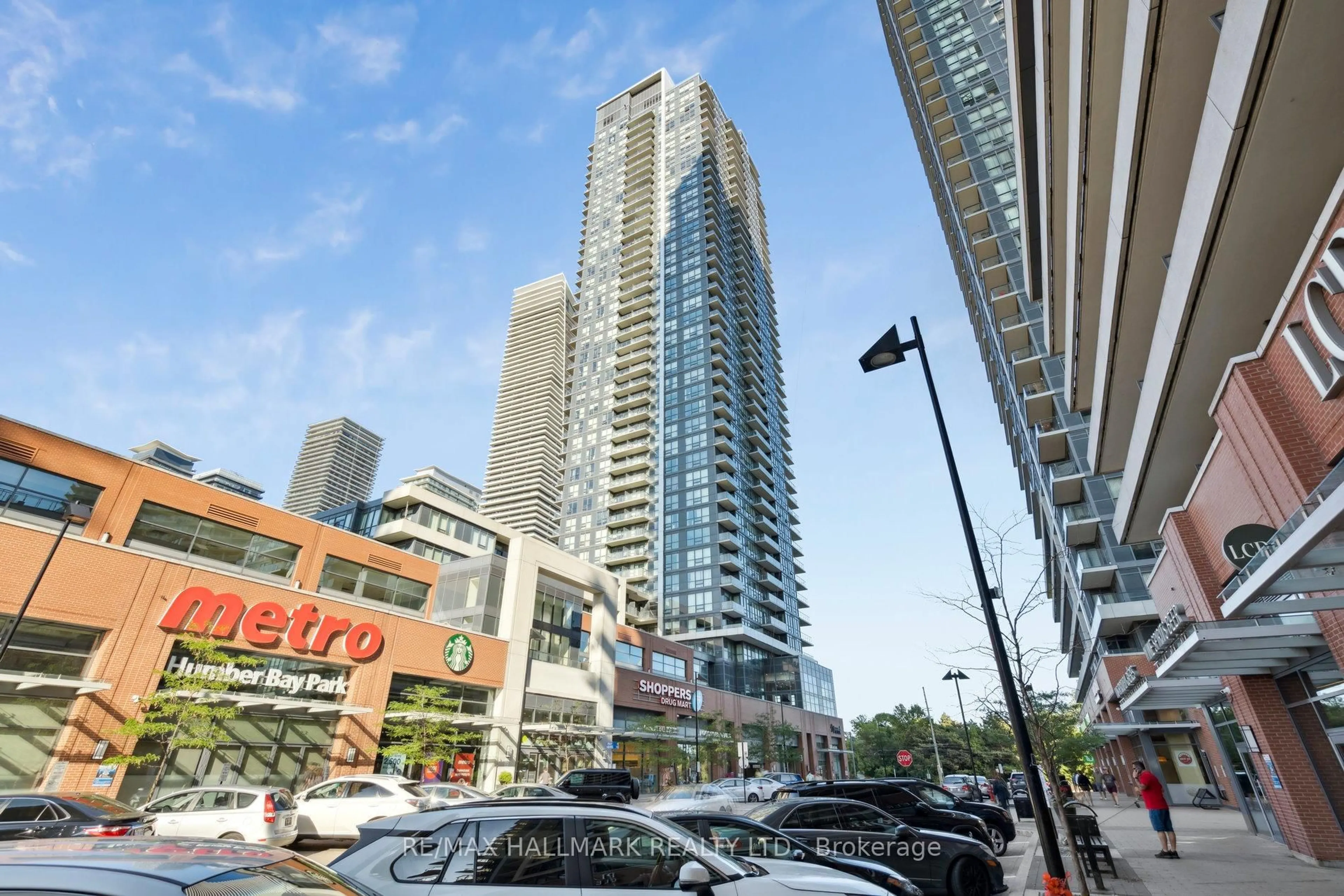 Patio, city buildings view from balcony for 2200 Lake Shore Blvd #1809, Toronto Ontario M8V 1A4