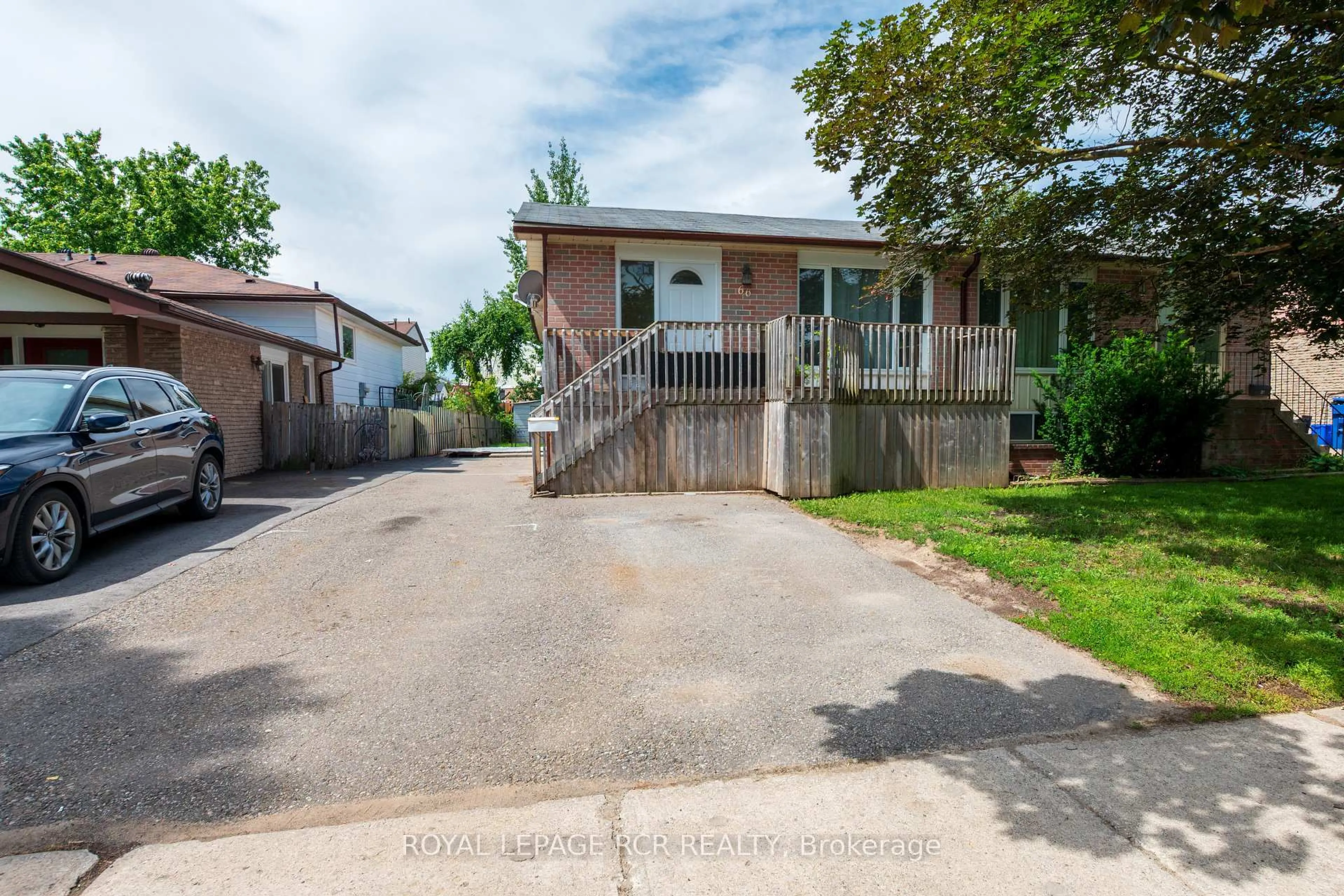 Unknown for 66 Burbank Cres, Orangeville Ontario L9W 3E7