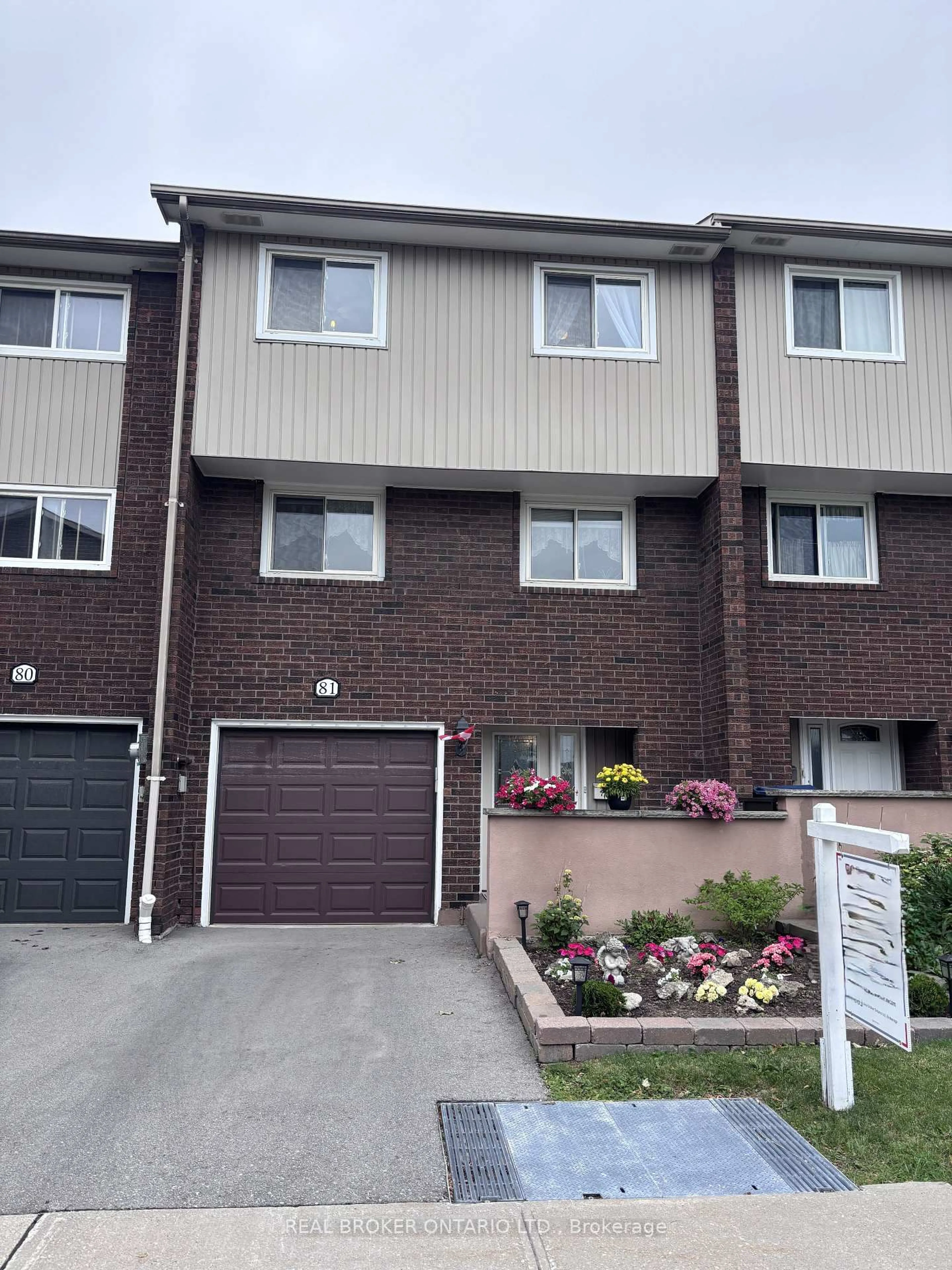 Unknown for 81 Permfield Path, Toronto Ontario M9C 4Y5