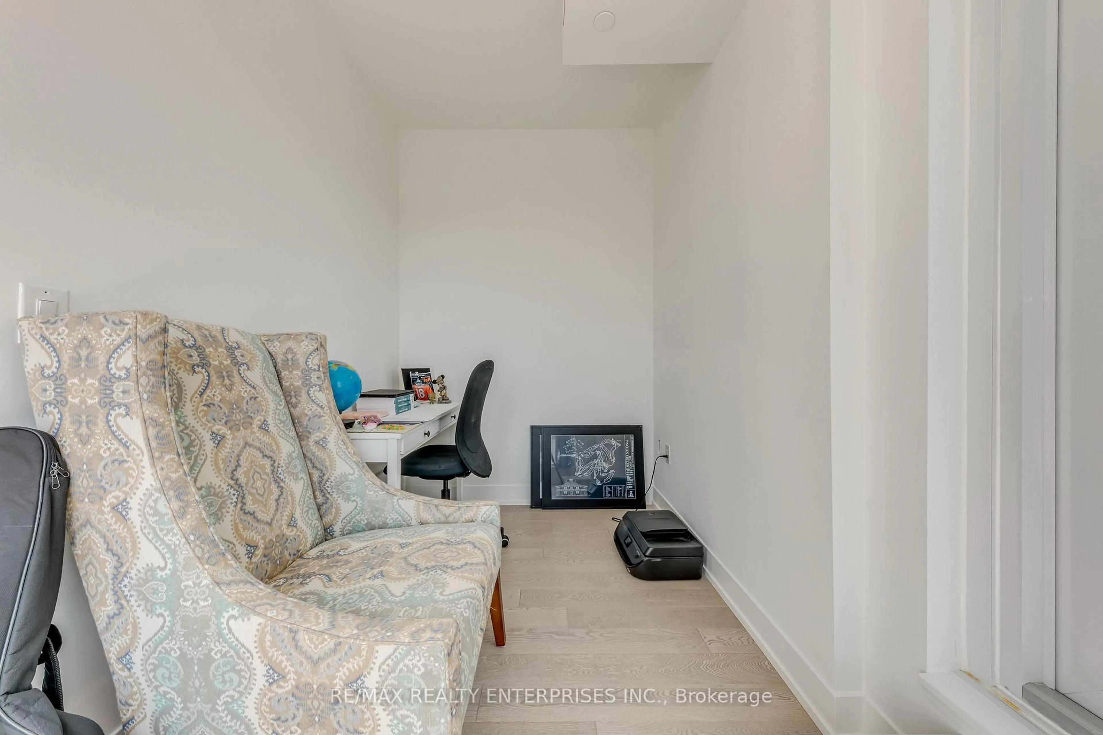 A pic of a room for 1063 Douglas McCurdy Common #312, Mississauga Ontario L5G 0C5