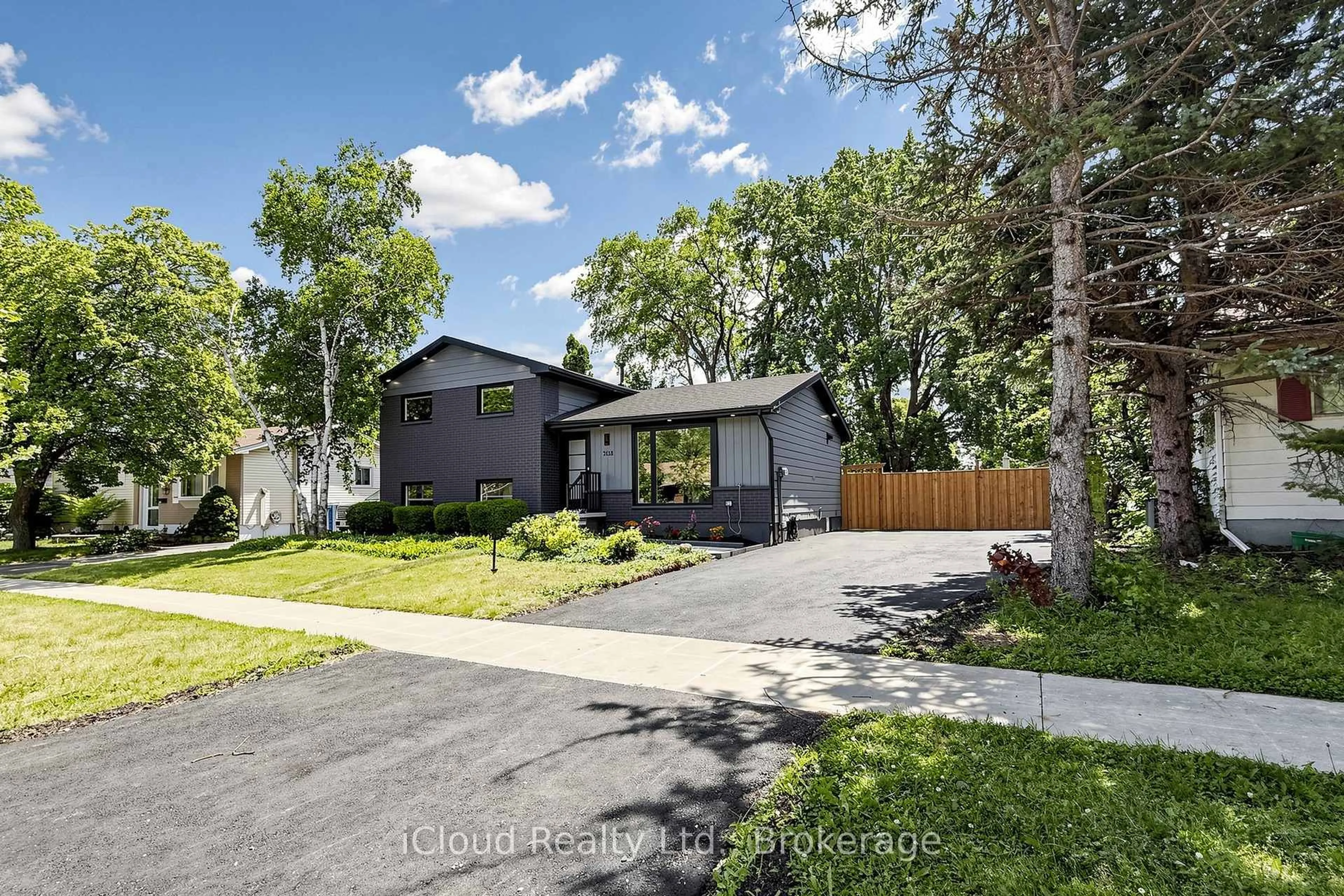 Home with brick exterior material, street for 2151 Falmouth Terr, Burlington Ontario L7P 1Y3