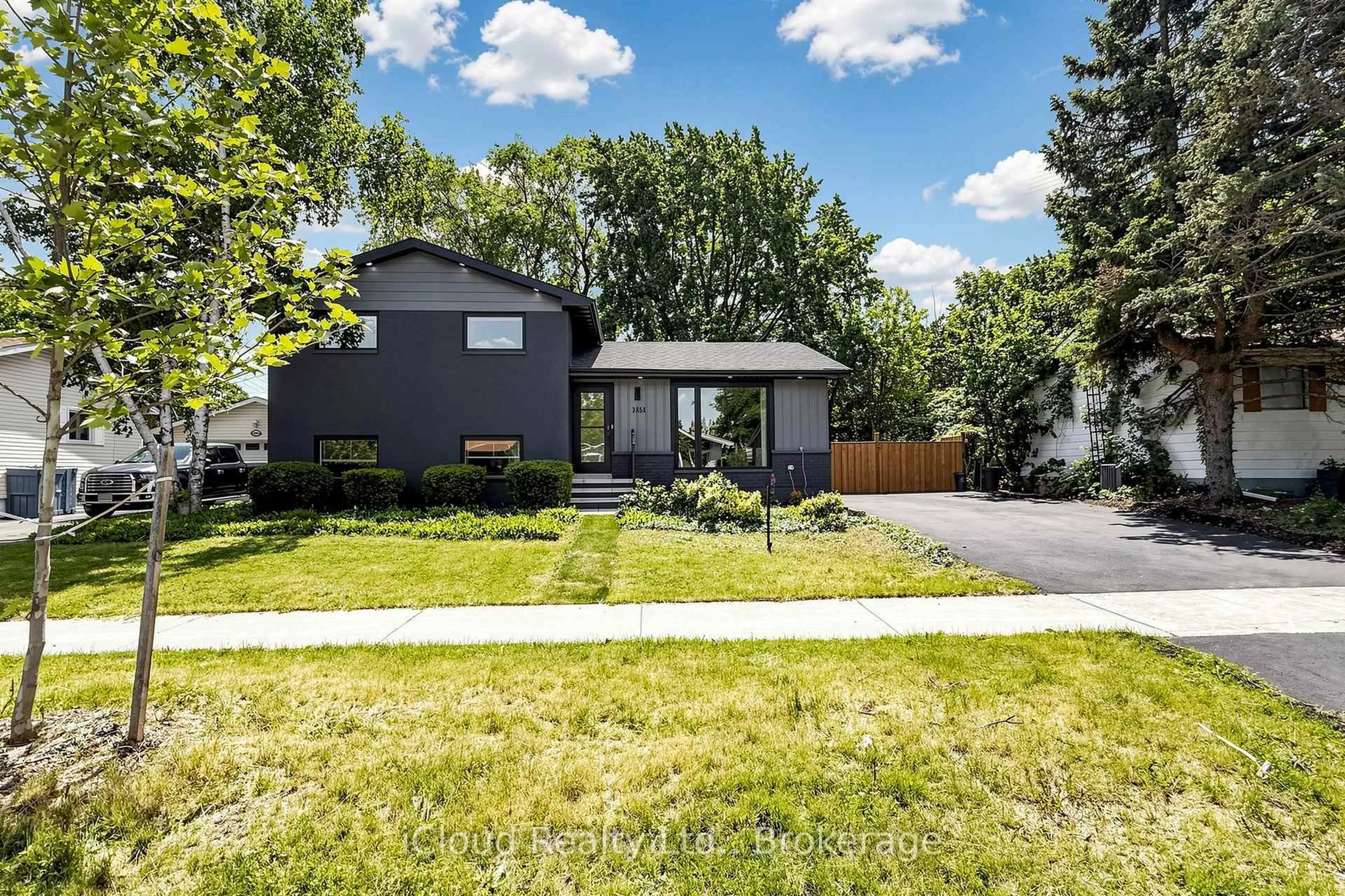 Home with brick exterior material, street for 2151 Falmouth Terr, Burlington Ontario L7P 1Y3