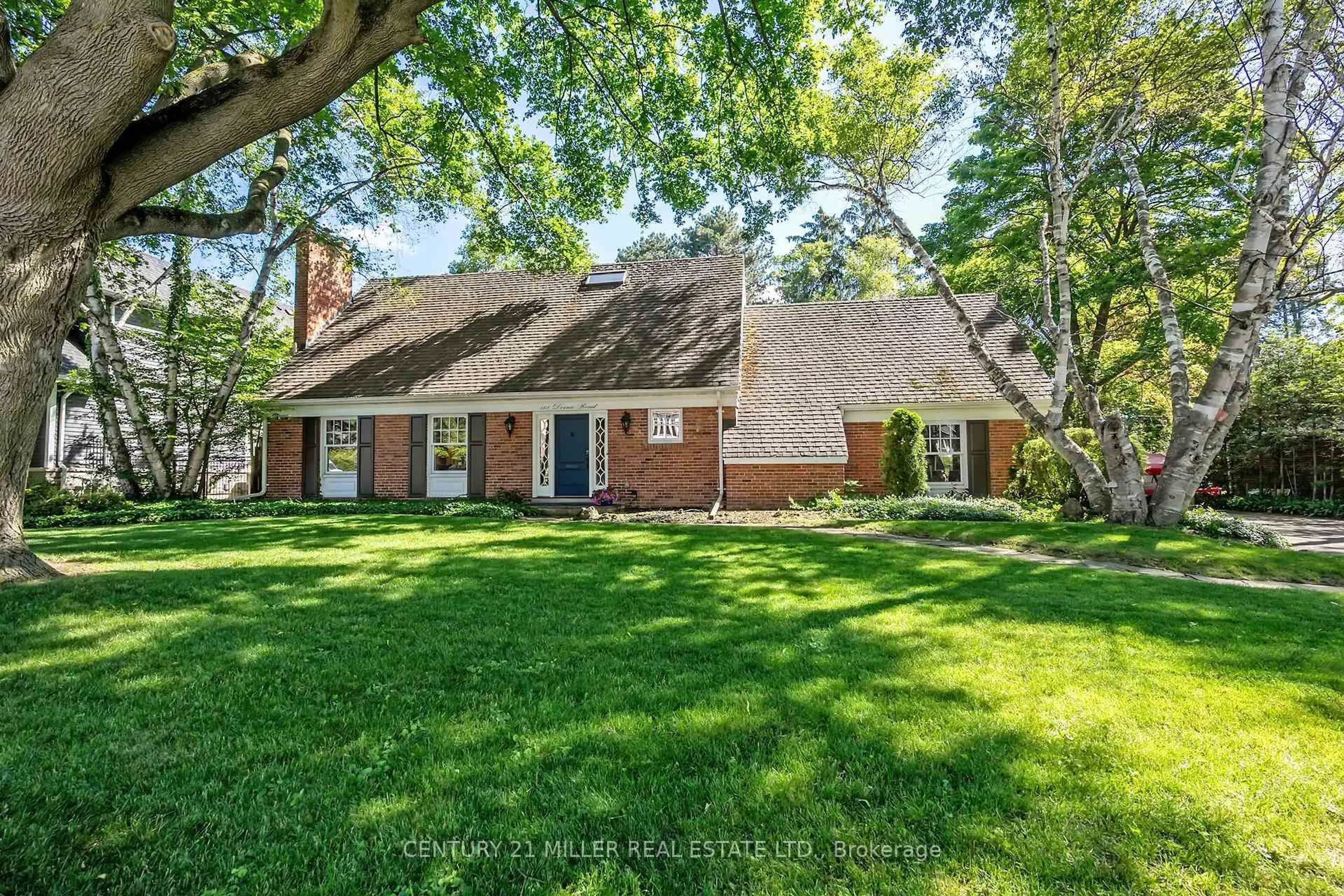 Home with brick exterior material, street for 161 Dornie Rd, Oakville Ontario L6J 4N7