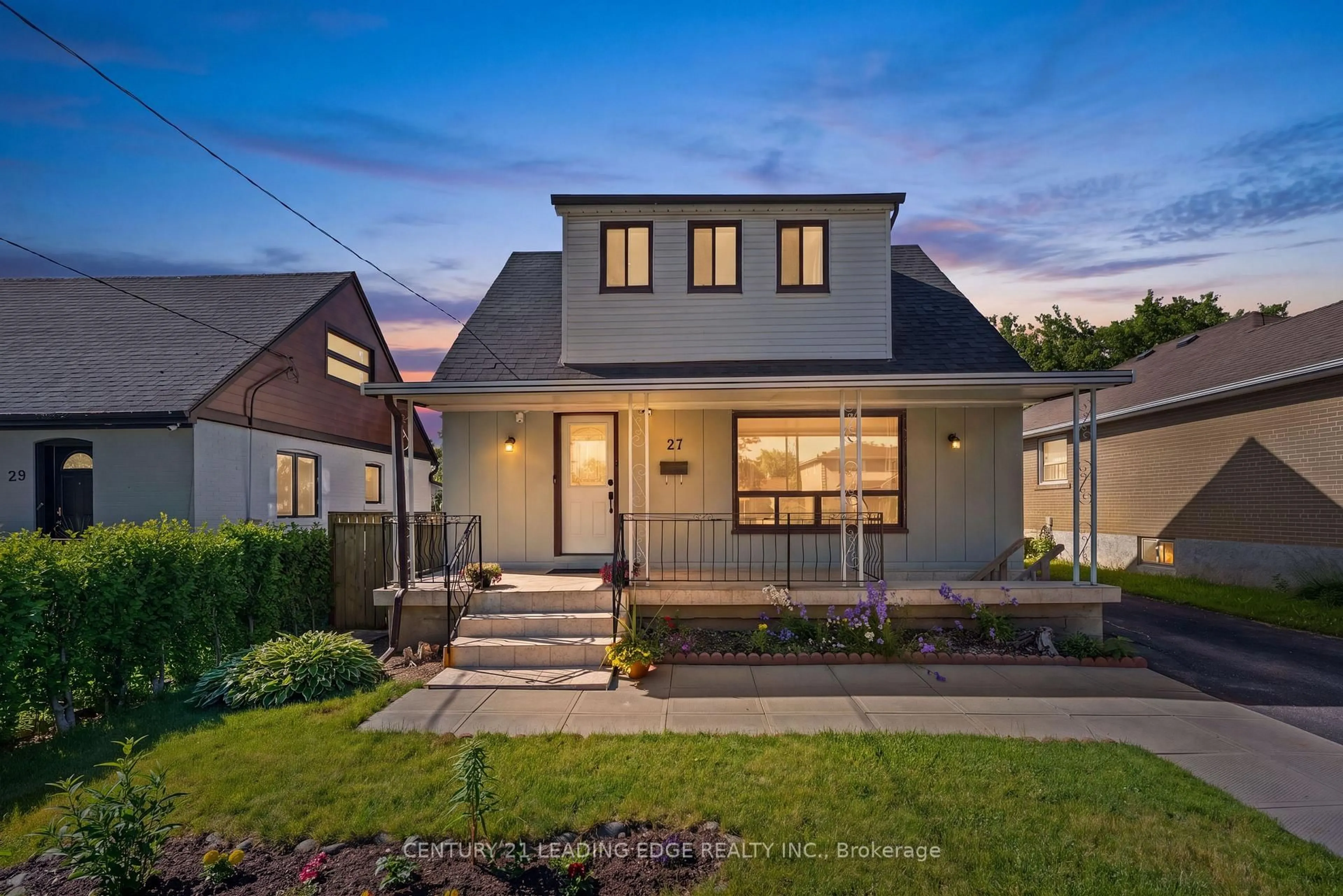 Home with vinyl exterior material, street for 27 Chilcot Ave, Toronto Ontario M9W 1T9