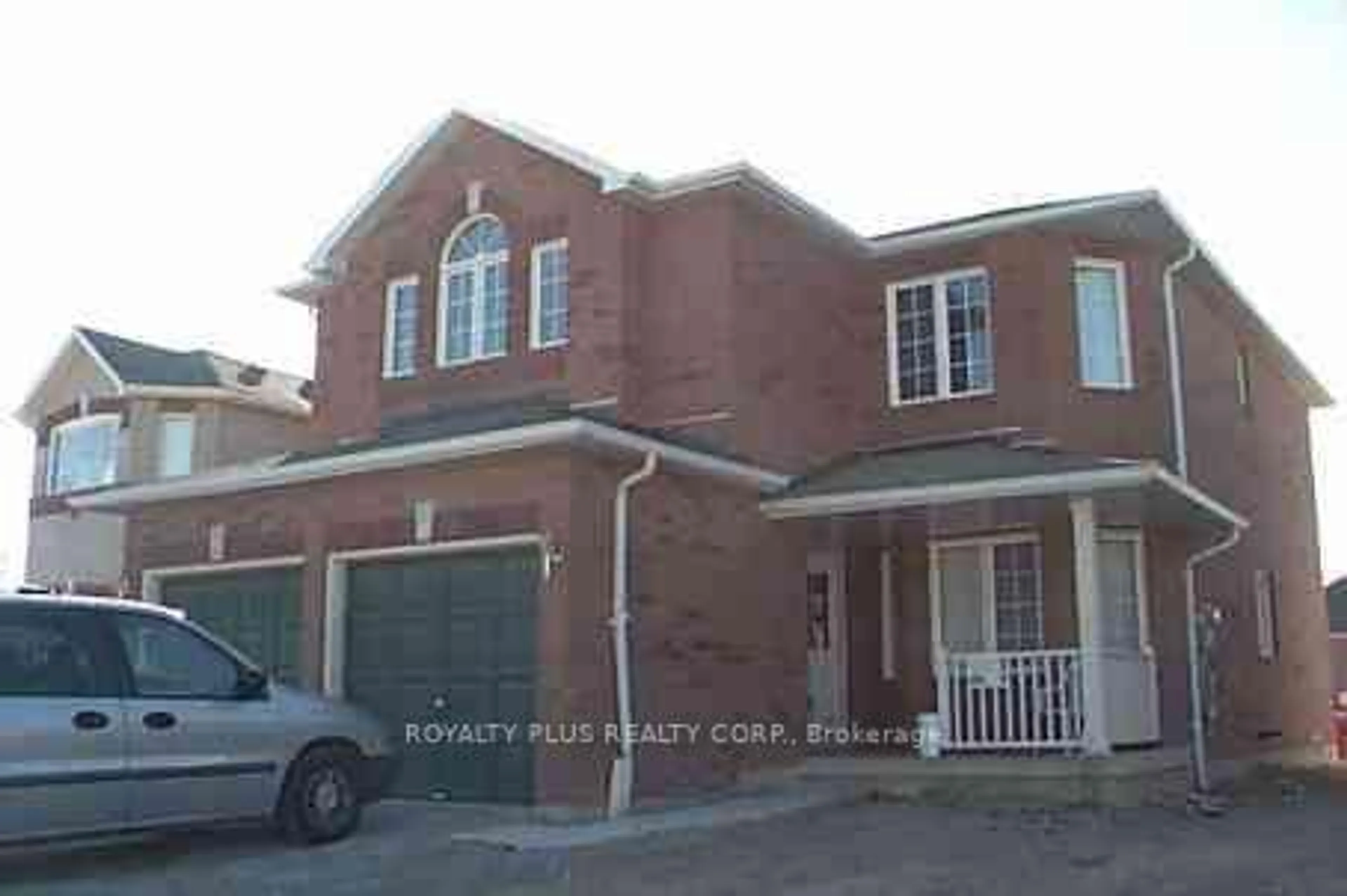 Home with brick exterior material, street for 696 Salinger Crt, Mississauga Ontario L5W 1K7