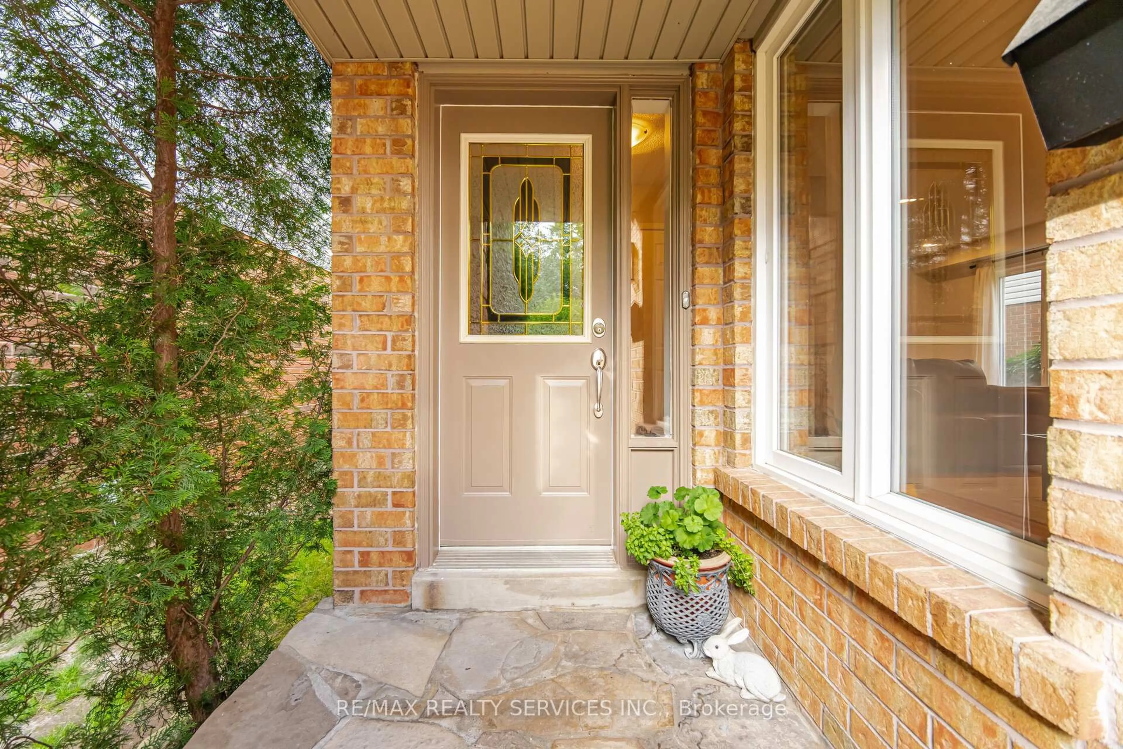 Unknown for 38 Furrows End, Brampton Ontario L6Z 4S5