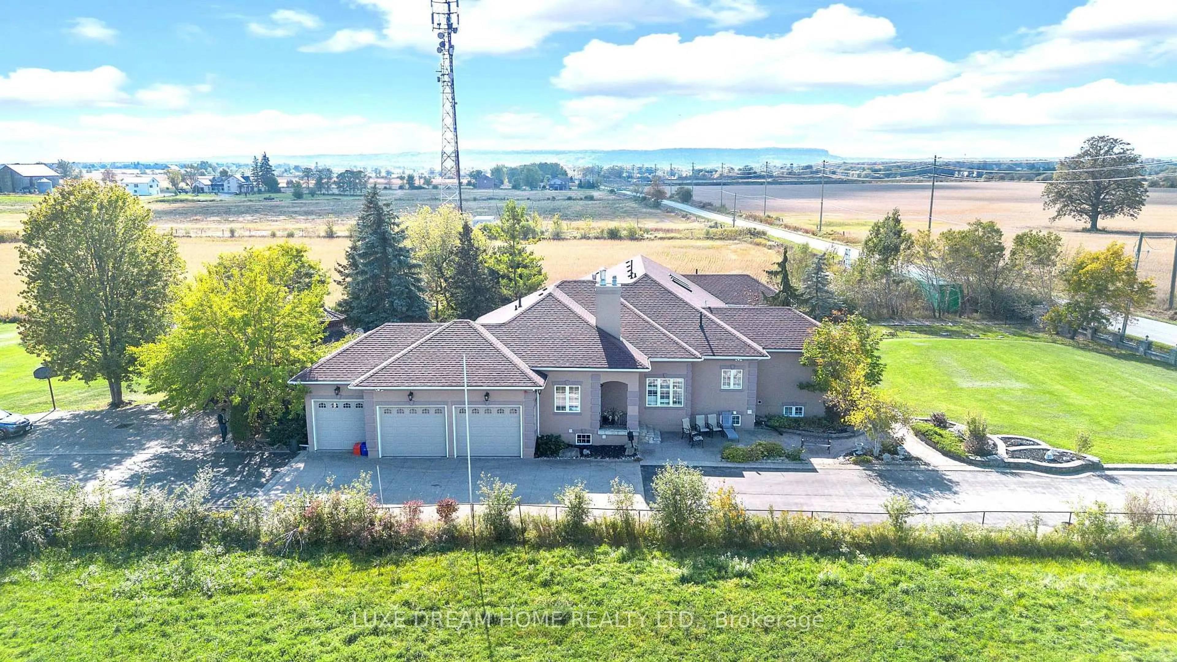 A pic from outside/outdoor area/front of a property/back of a property/a pic from drone, water/lake/river/ocean view for 3006 Lower Base Line, Milton Ontario L9T 2X5