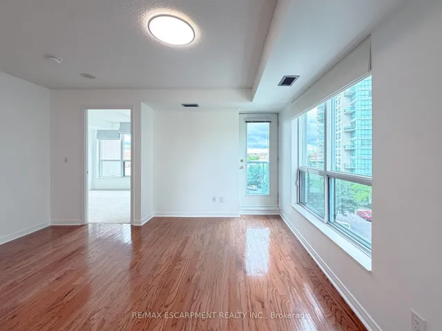 2545 Erin Centre Blvd #509, Mississauga 3