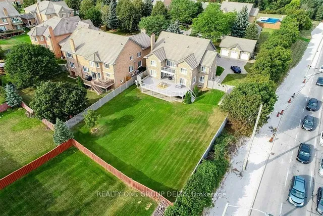 1918 Royal Credit Blvd, Mississauga 2