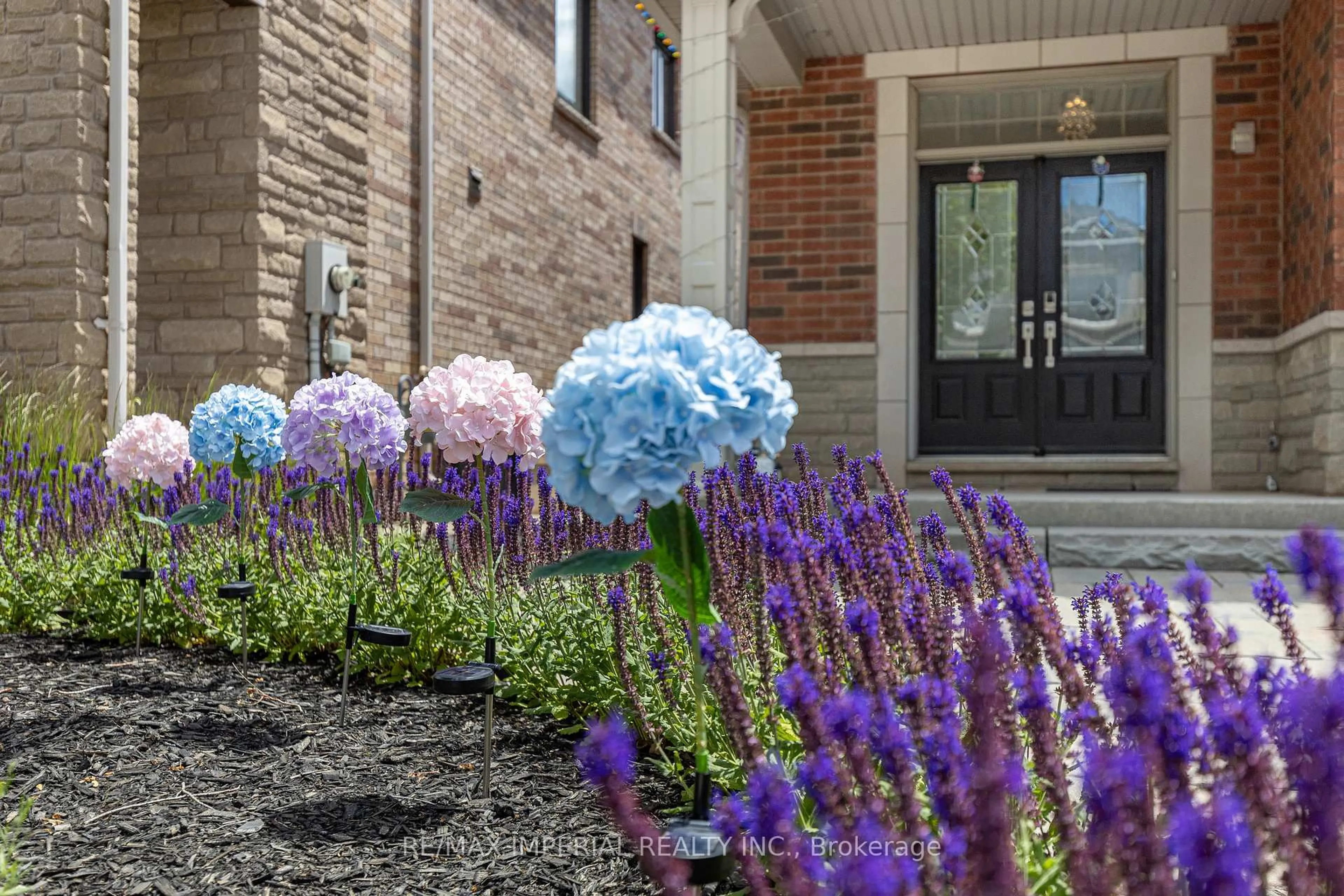 Unknown for 2462 Kwinter Rd, Oakville Ontario L6M 0K6