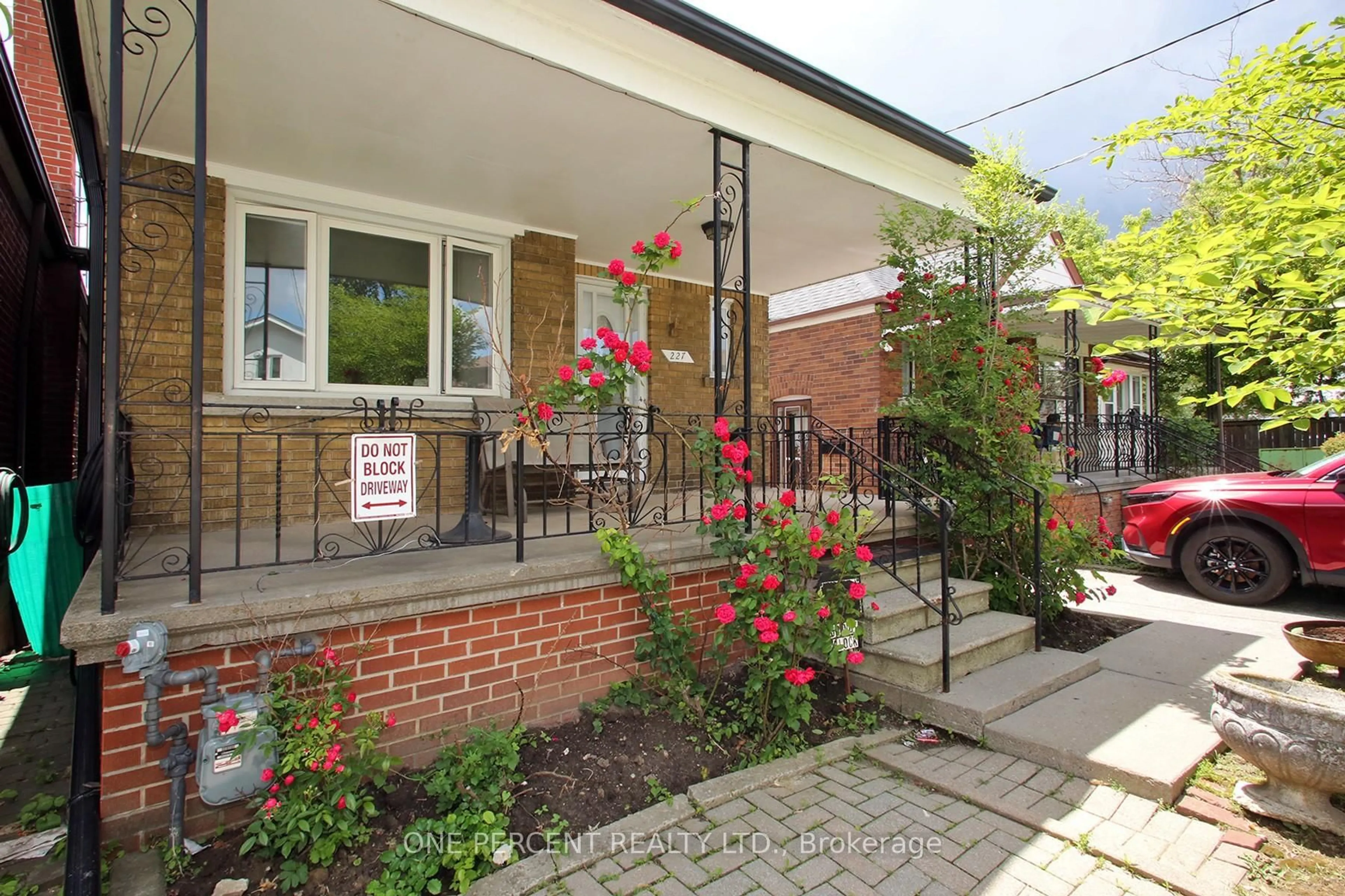 Patio, street for 227 Livingstone Ave, Toronto Ontario M6E 2M3