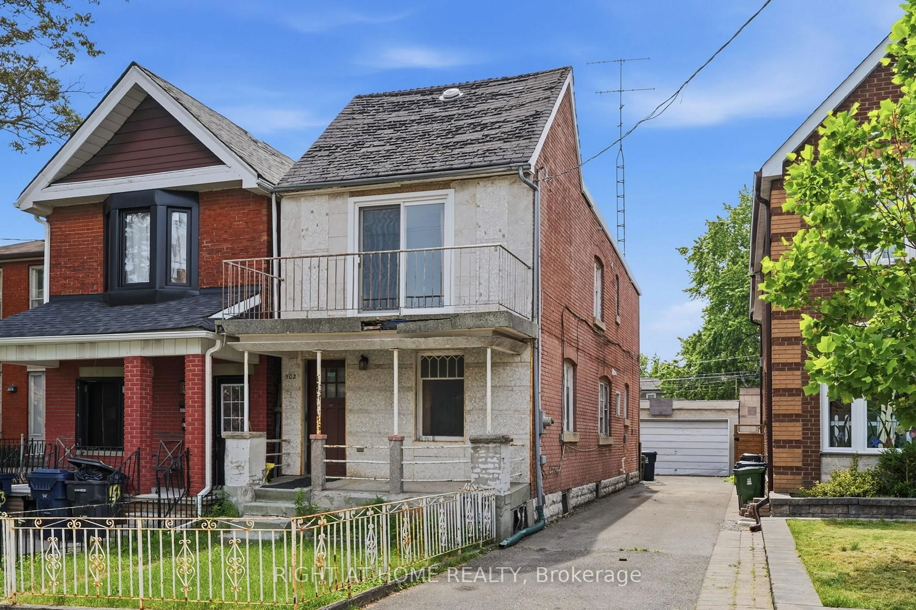 Unknown for 502 Salem Ave, Toronto Ontario M6H 3E1