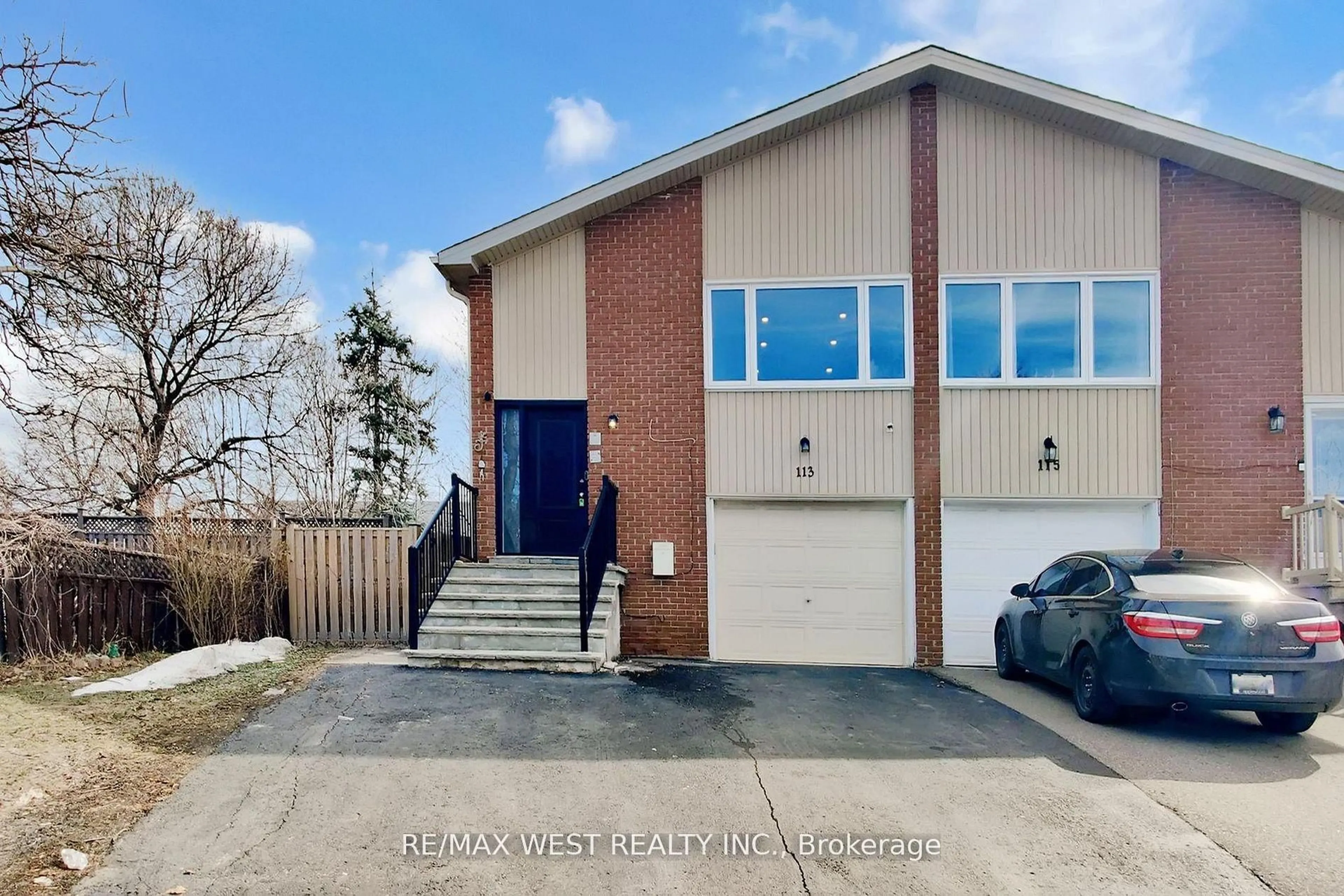 Home with brick exterior material, street for 113 Kingswood Dr, Brampton Ontario L6V 2X5