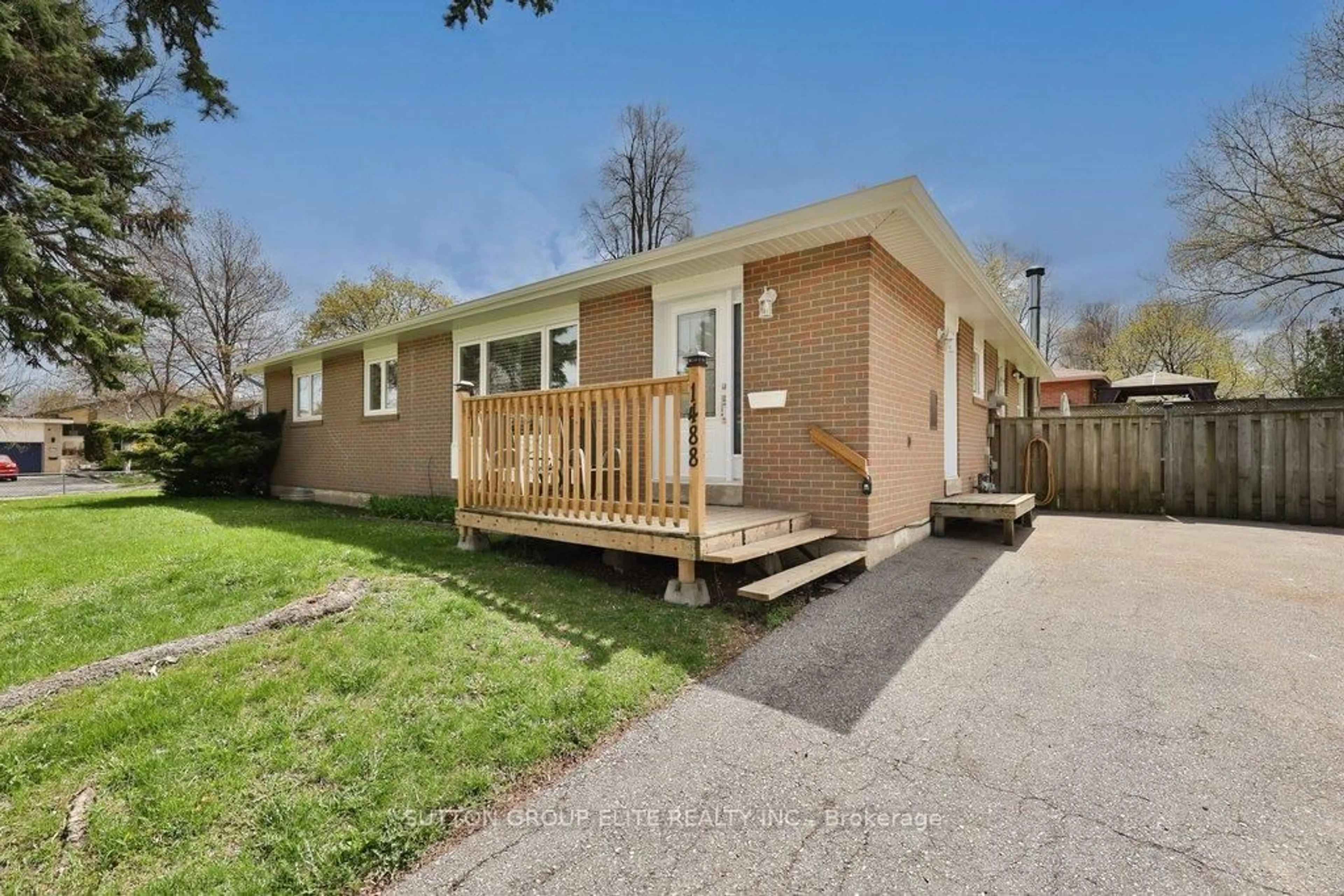Unknown for 1488 Swanage Cres, Mississauga Ontario L5J 3N8