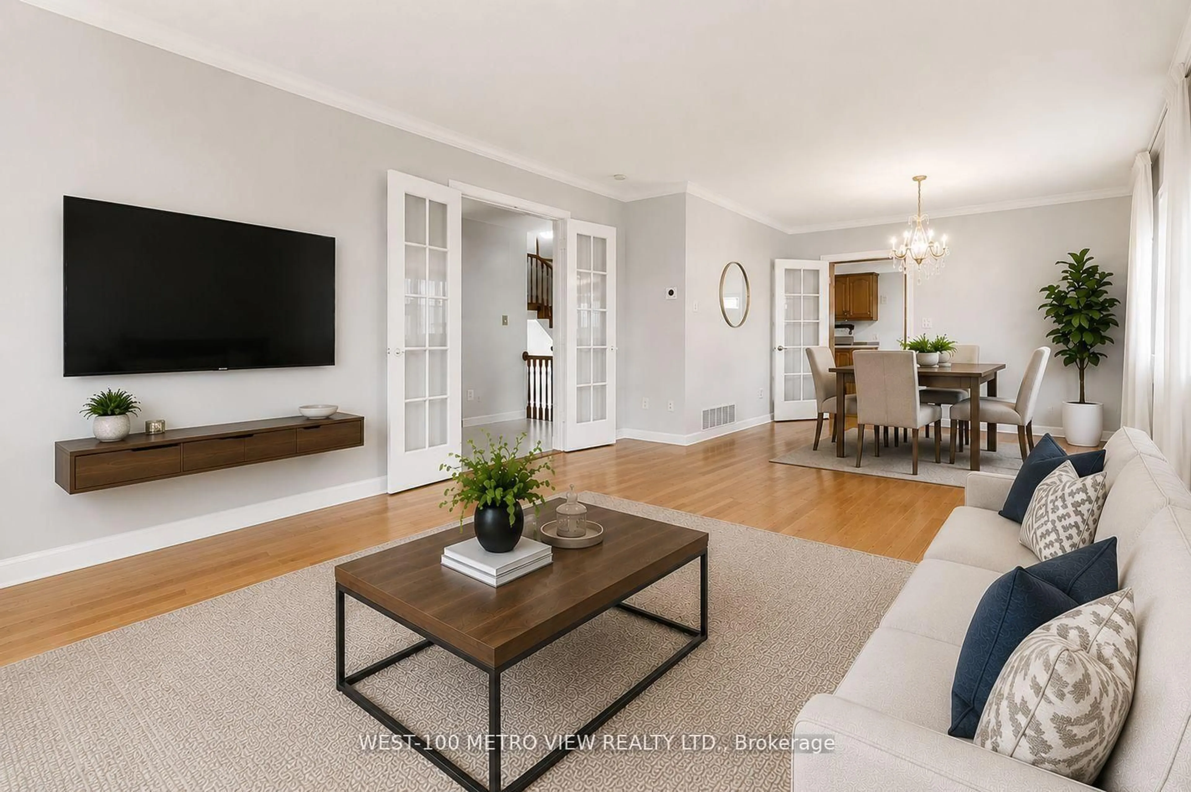 Living room with furniture, wood/laminate floor for 3099 Bentworth Dr, Burlington Ontario L7M 1V9