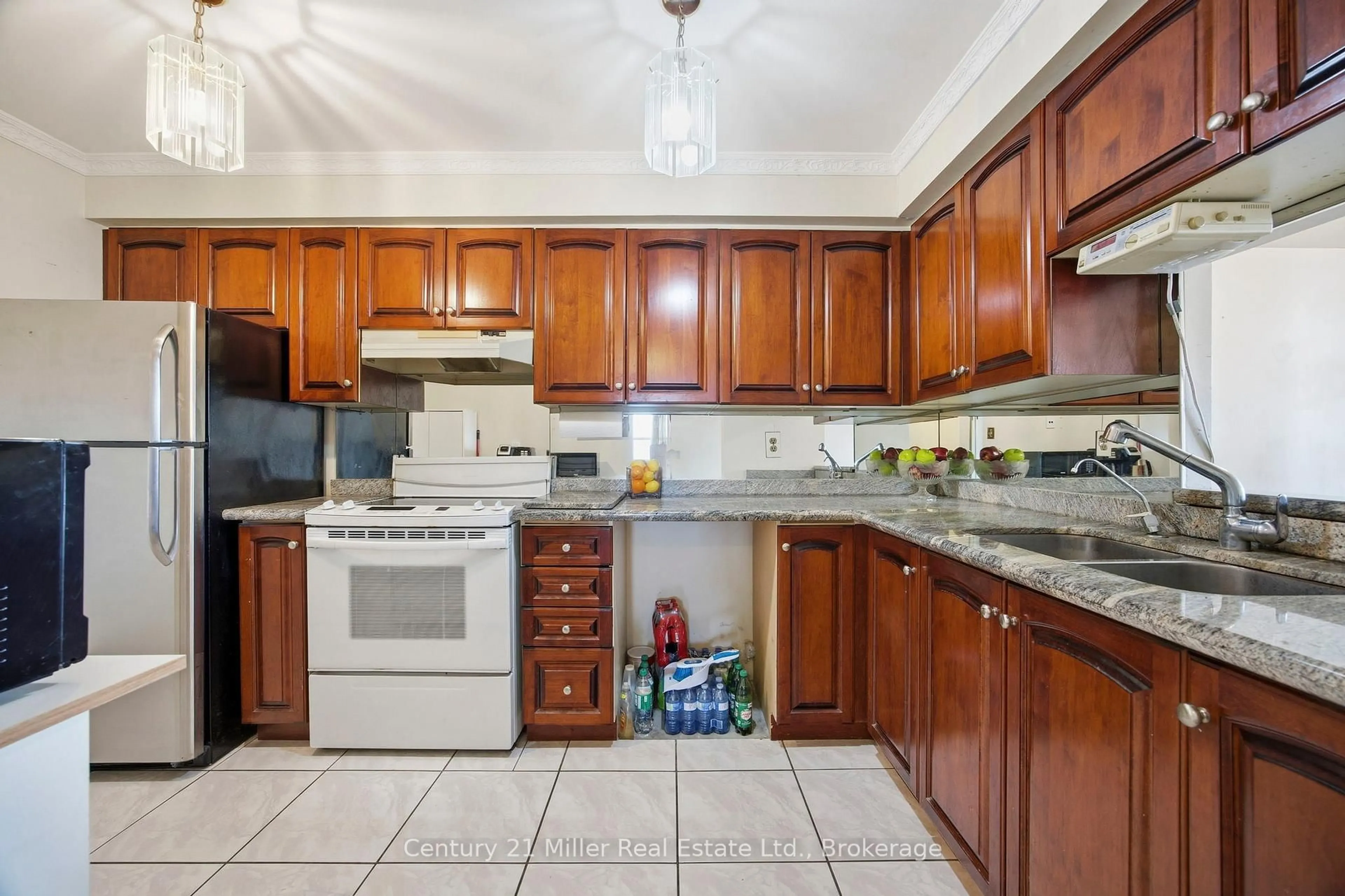 Standard kitchen, ceramic/tile floor for 3845 Lake Shore Blvd #411, Toronto Ontario M8W 4Y3