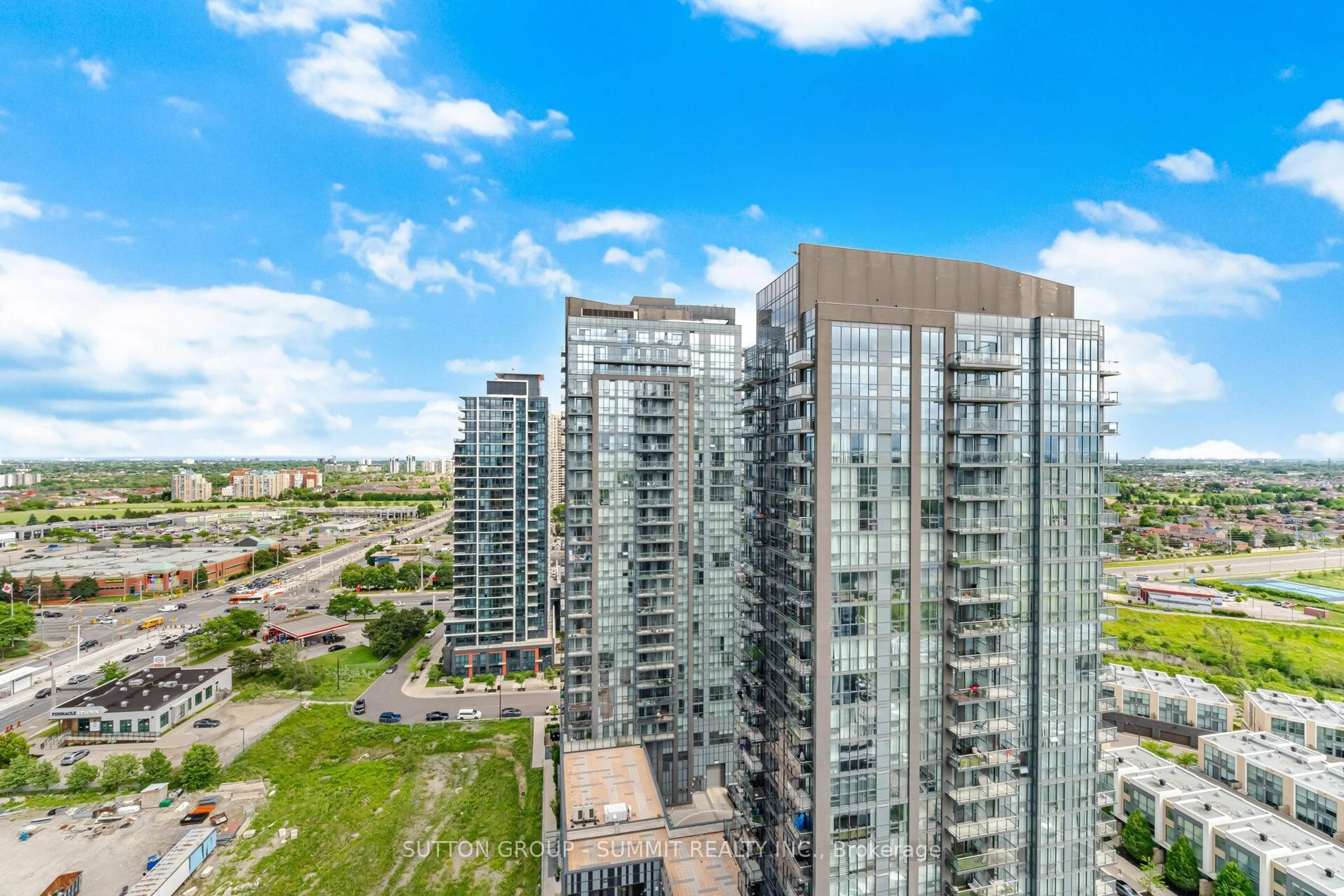 A pic from outside/outdoor area/front of a property/back of a property/a pic from drone, city buildings view from balcony for 35 Watergarden Dr #1814, Mississauga Ontario L5R 0G8