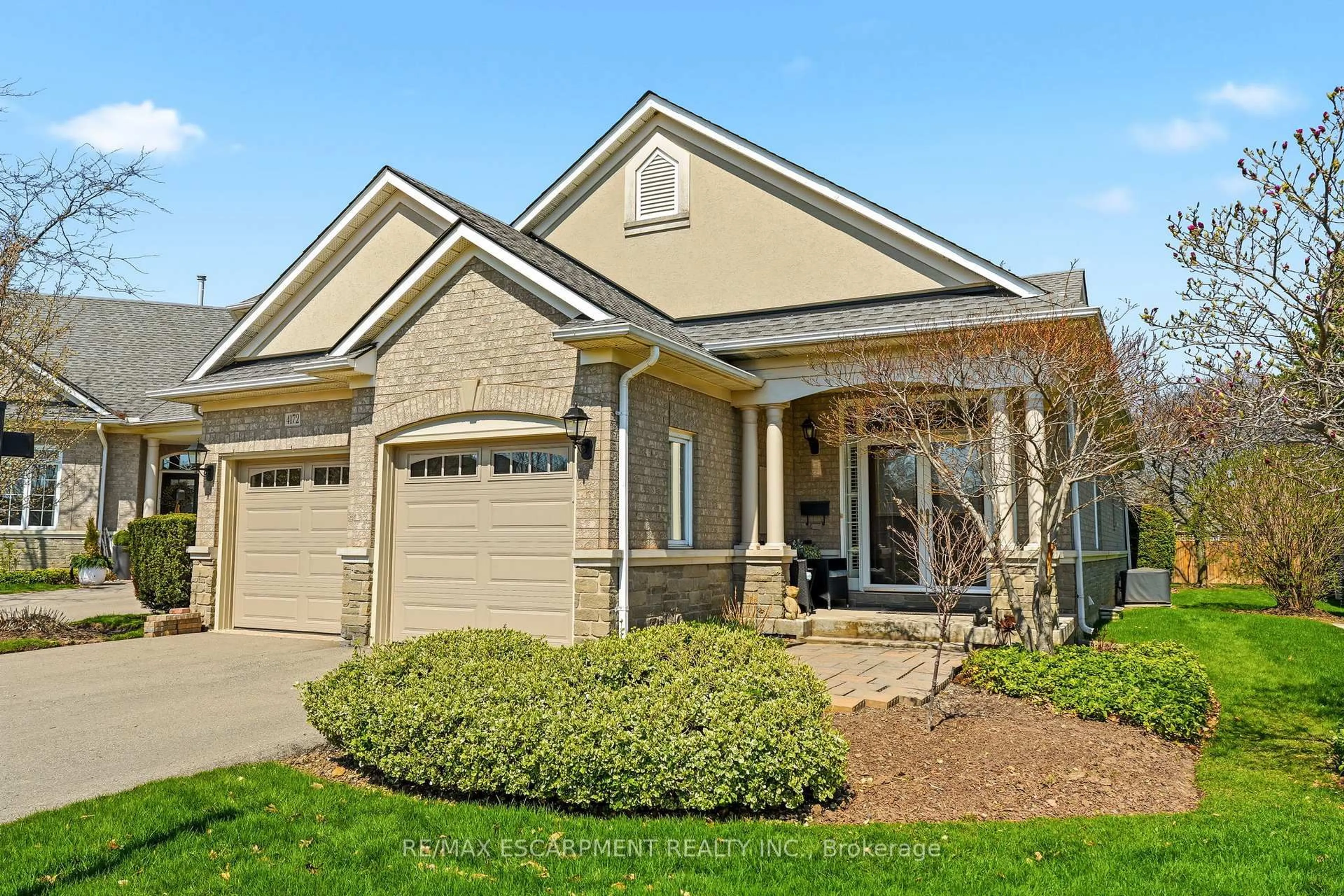 Home with brick exterior material, street for 4172 STONEBRIDGE Cres, Burlington Ontario L7M 4N2