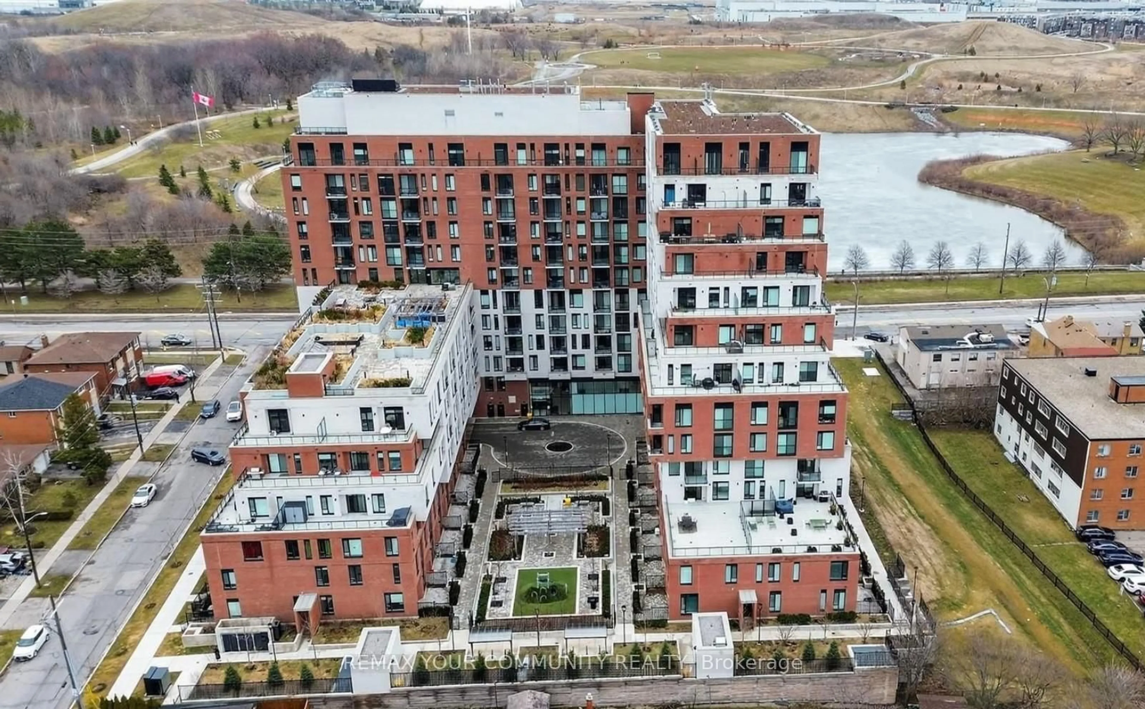 A pic from outside/outdoor area/front of a property/back of a property/a pic from drone, city buildings view from balcony for 3100 Keele St #504, Toronto Ontario M3M 2H4