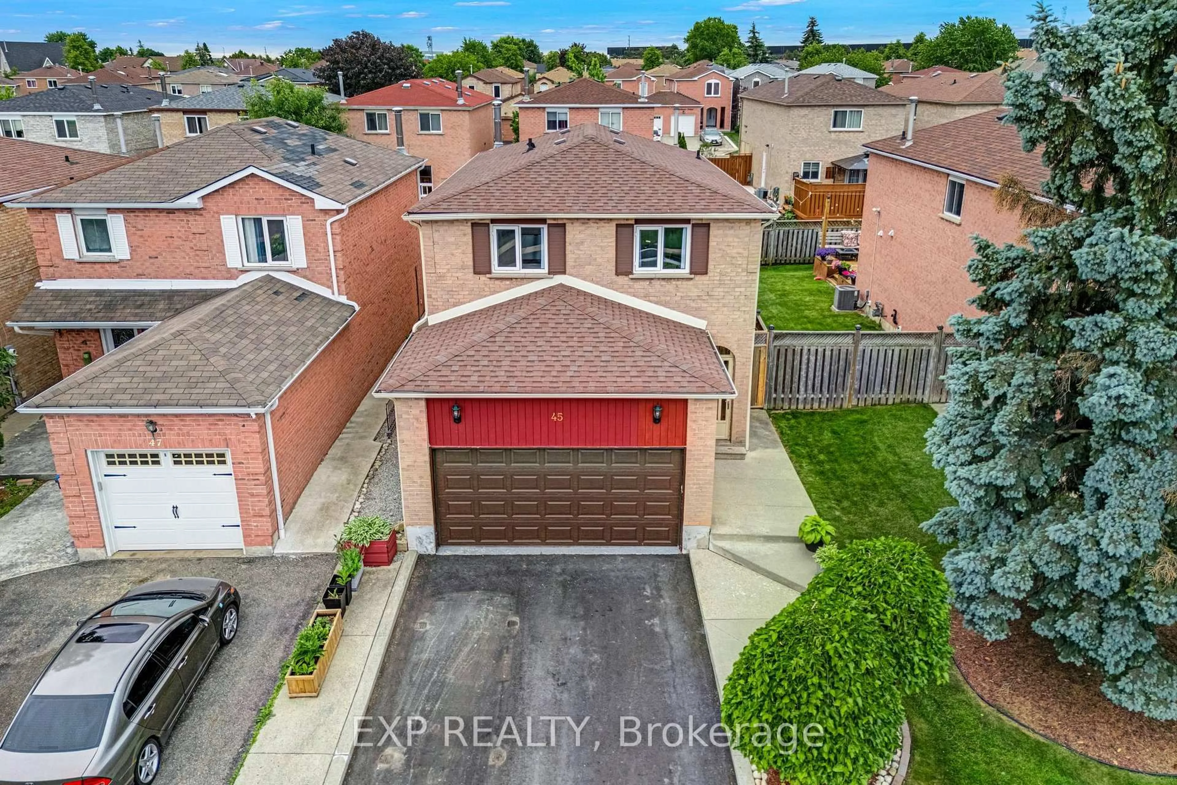 A pic from outside/outdoor area/front of a property/back of a property/a pic from drone, street for 45 Sandmere Ave, Brampton Ontario L6Z 4A2