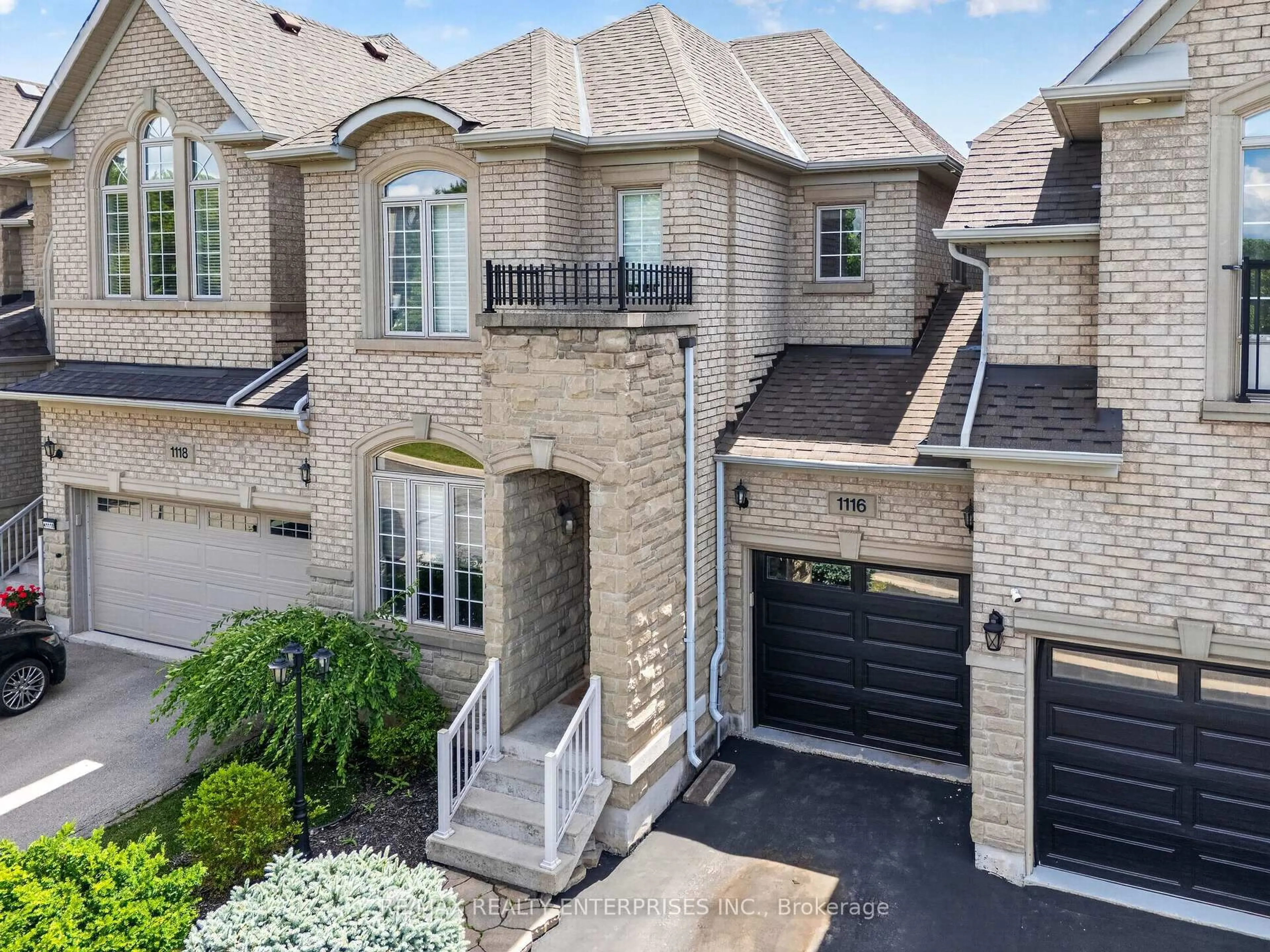 Home with brick exterior material, street for 1116 Woodington Lane, Oakville Ontario L6H 7T9