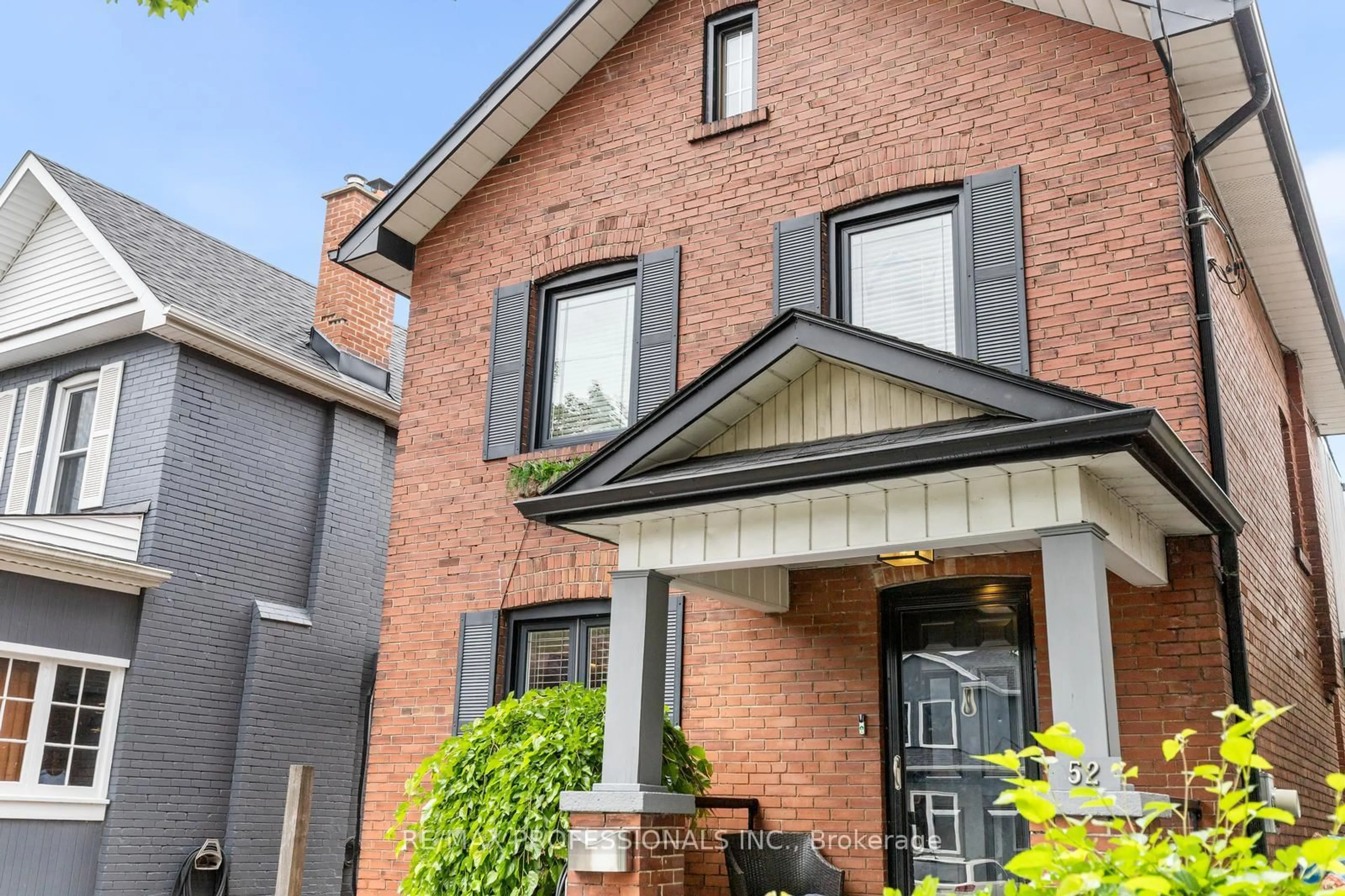 Home with brick exterior material, street for 52 Third St, Toronto Ontario M8V 2X8