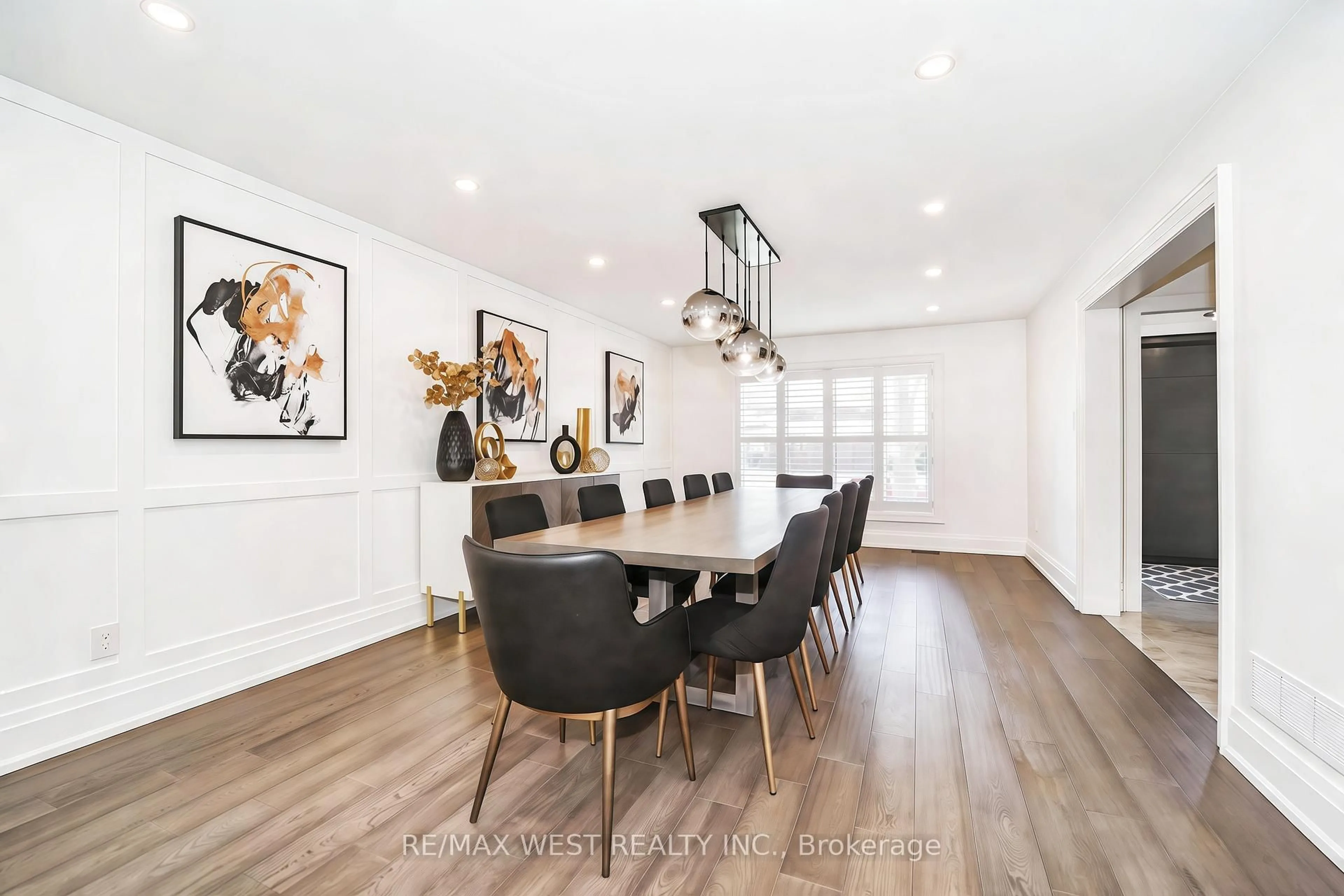 Dining room, wood/laminate floor for 108 Poplar Heights Dr, Toronto Ontario M9A 4Z4